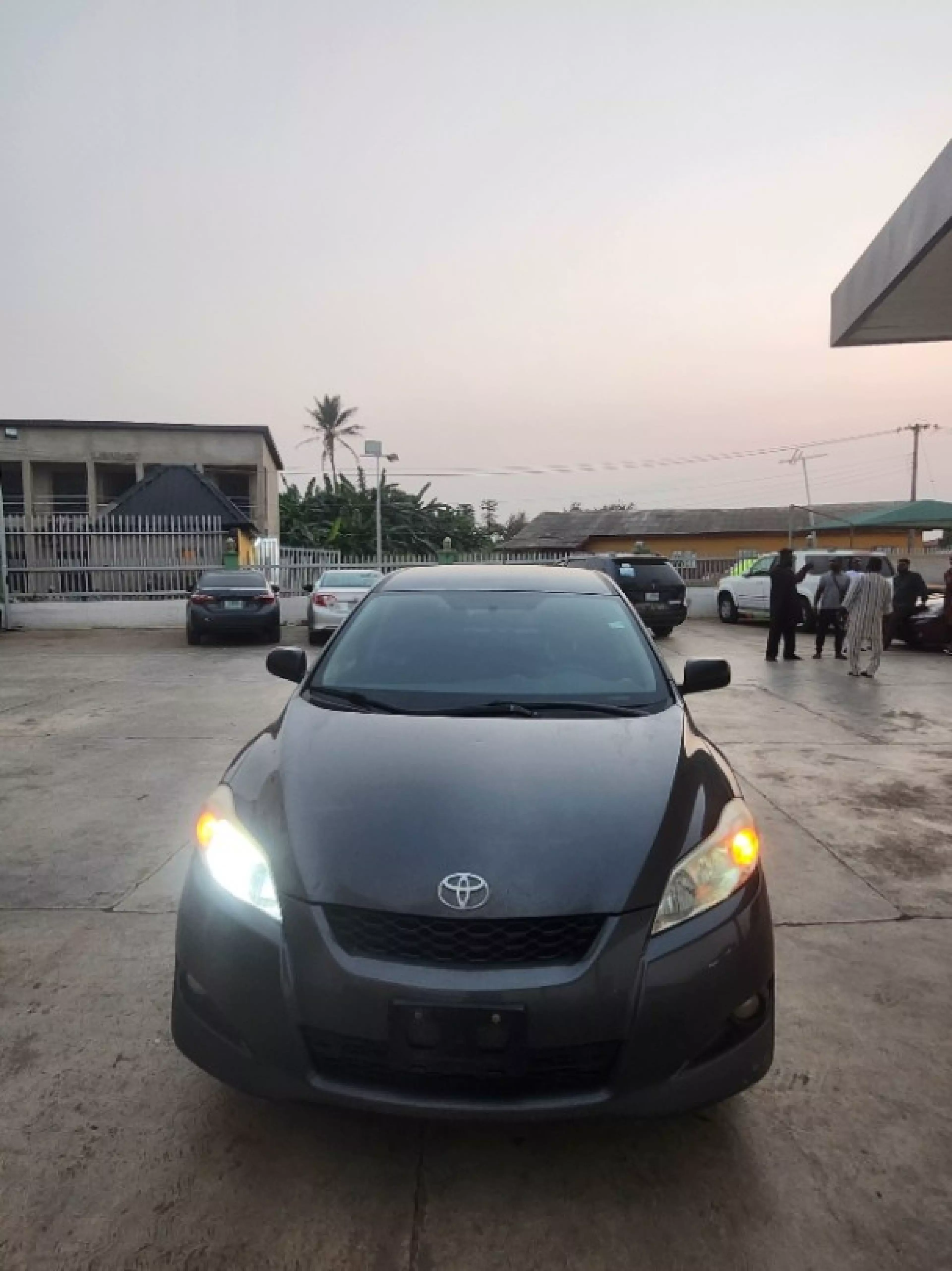 Toyota Matrix - 2009