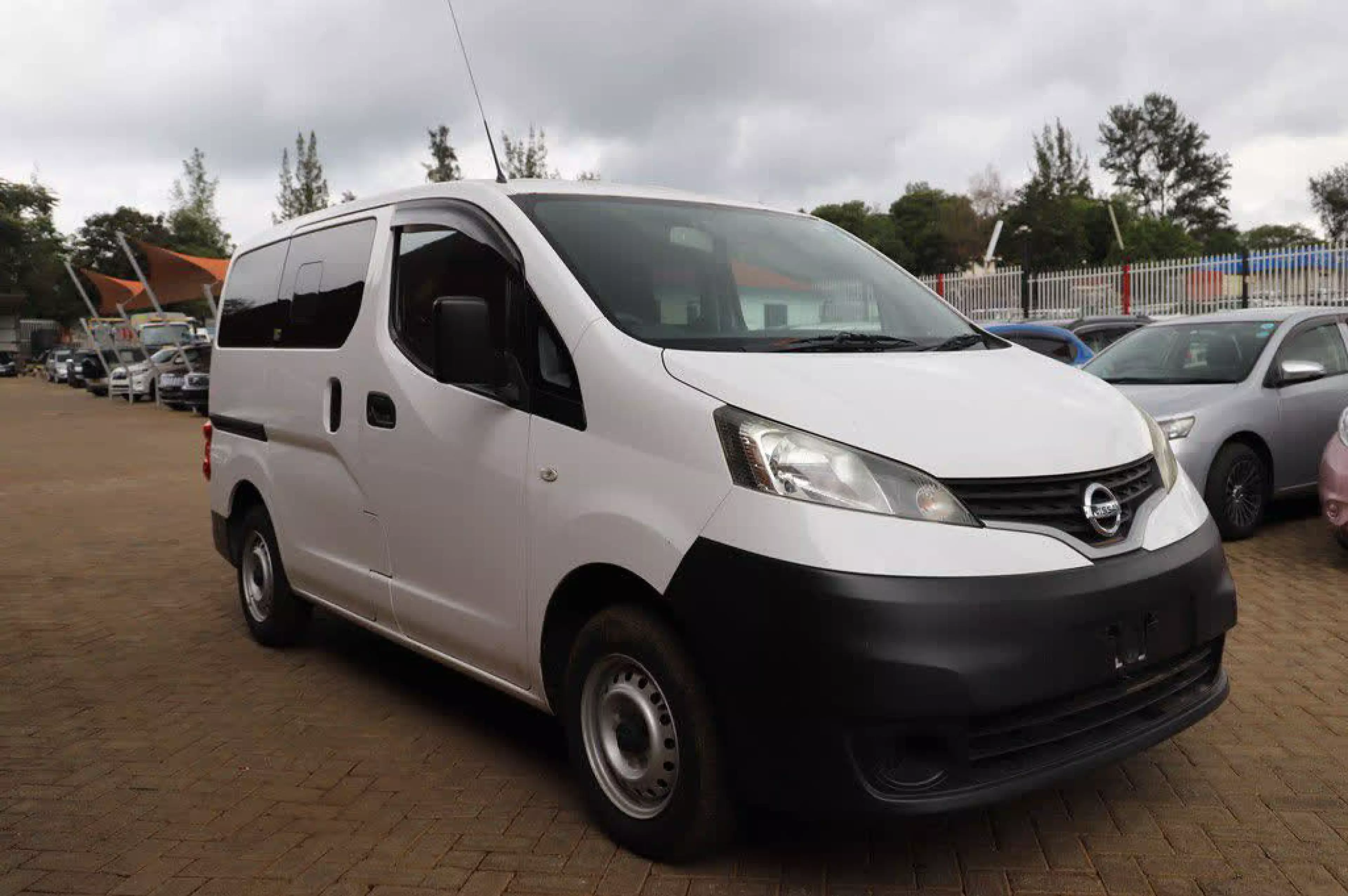 Nissan NV200 - 2015
