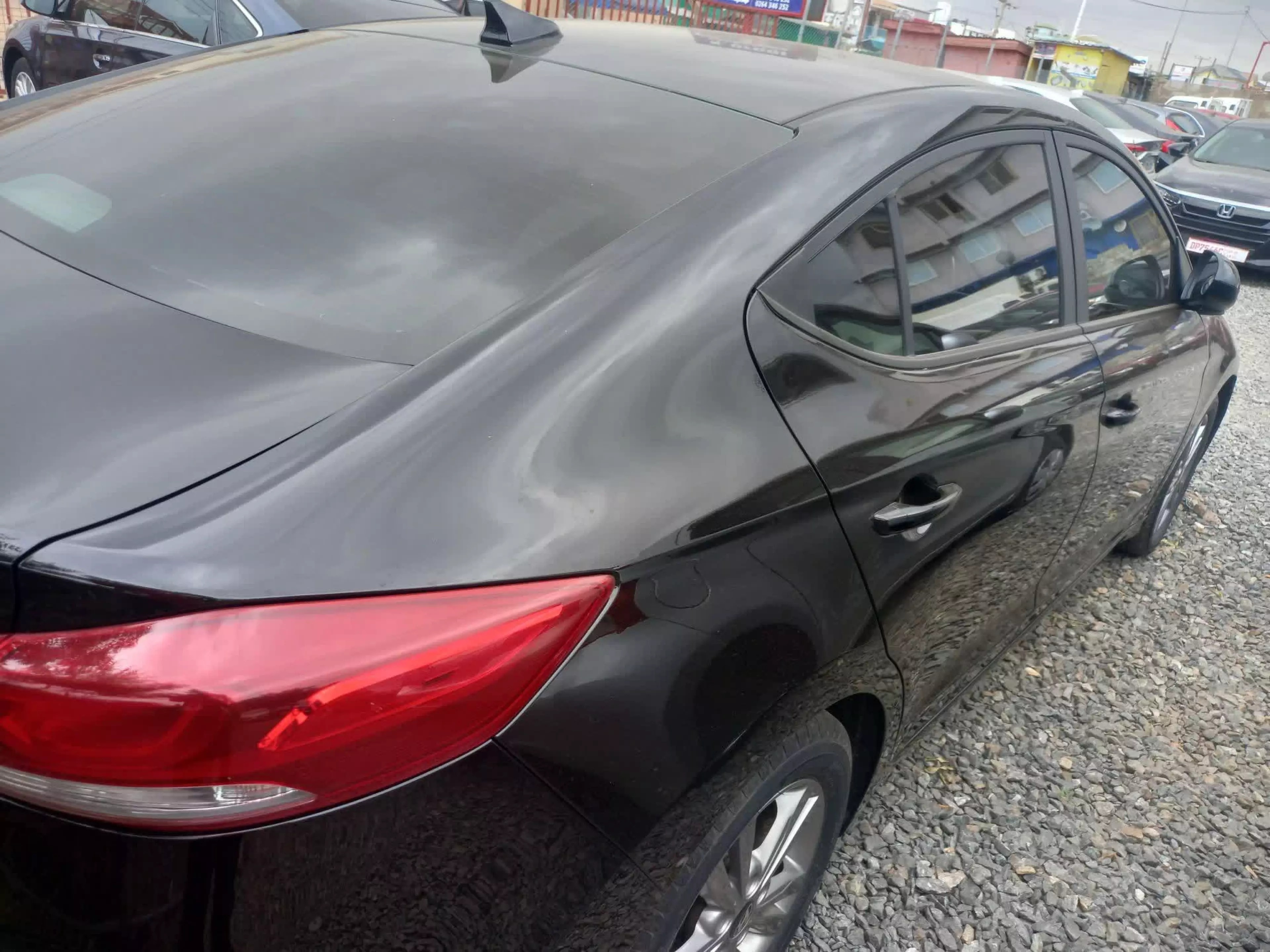Hyundai Elantra - 2018