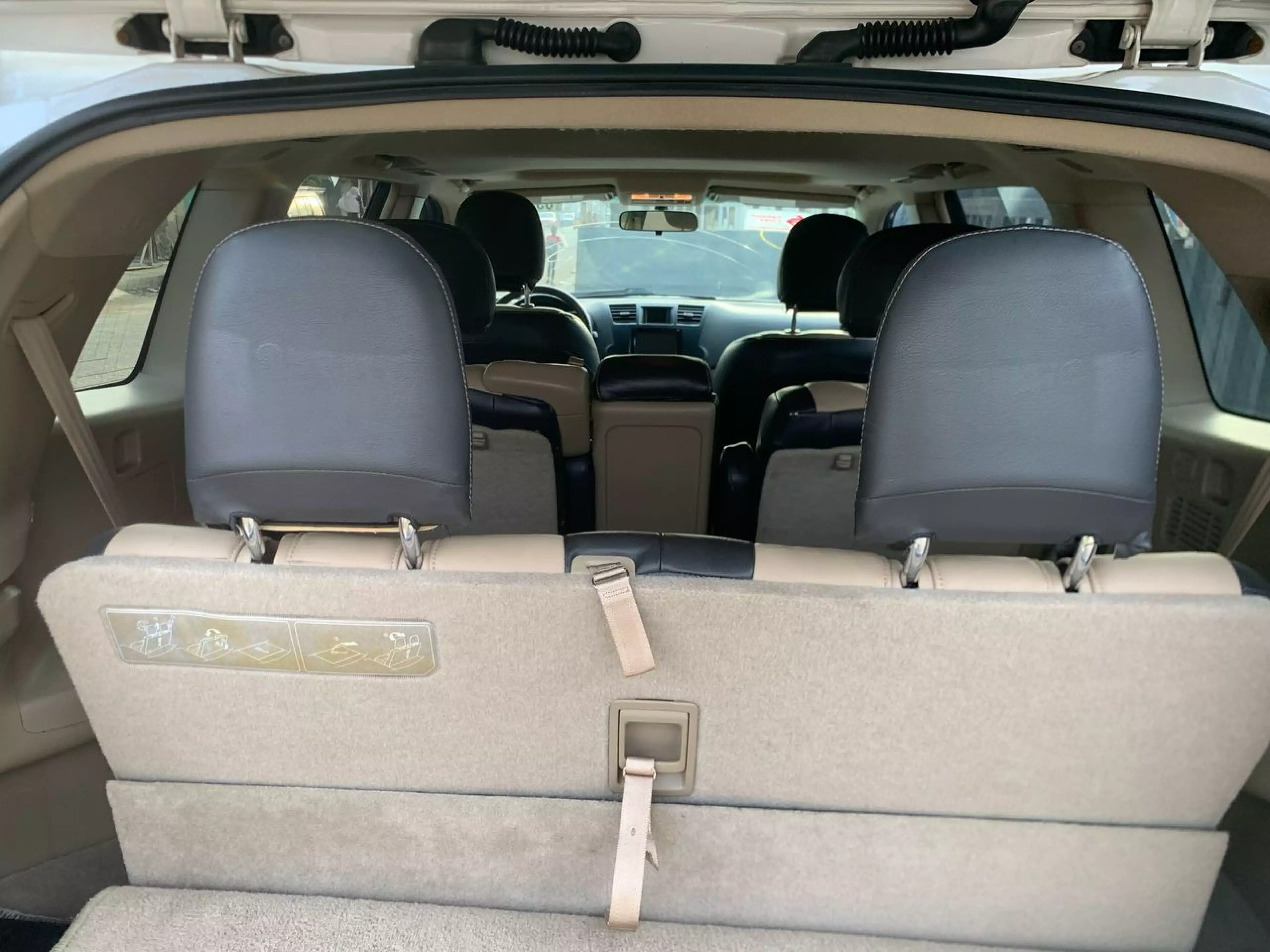 Toyota Highlander   - 2008