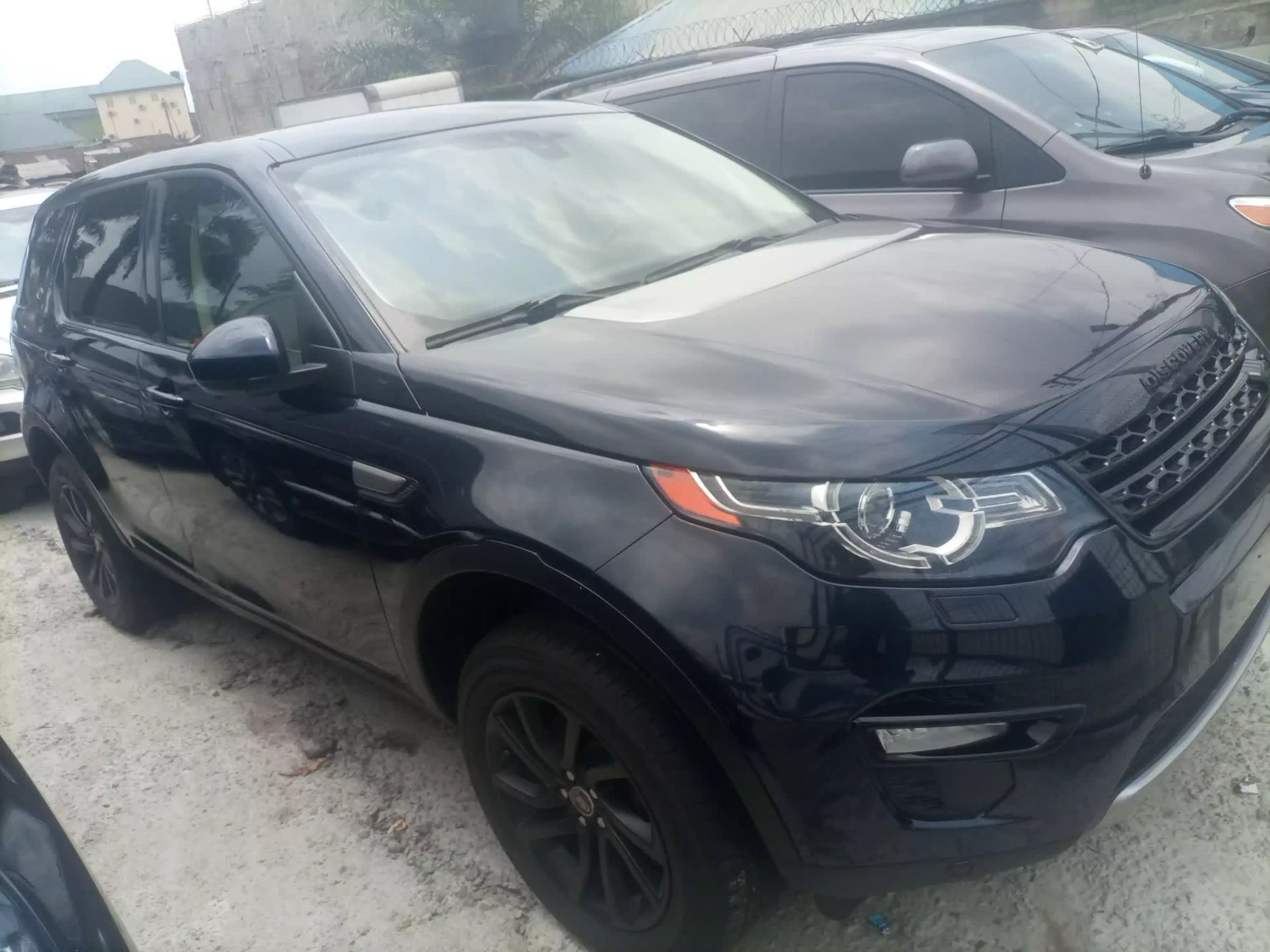 Land Rover Discovery - 2016
