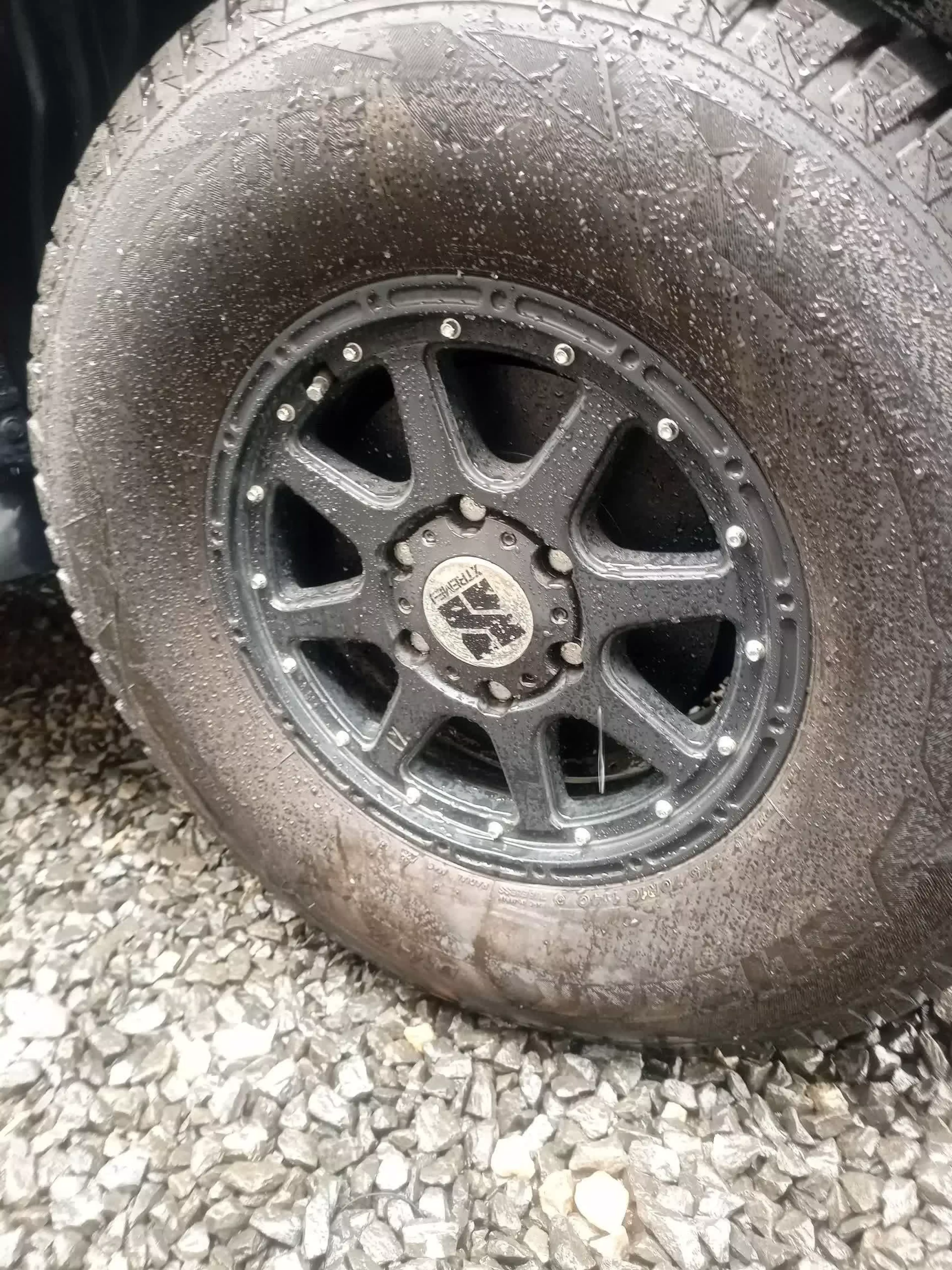 Toyota Hilux   - 2018