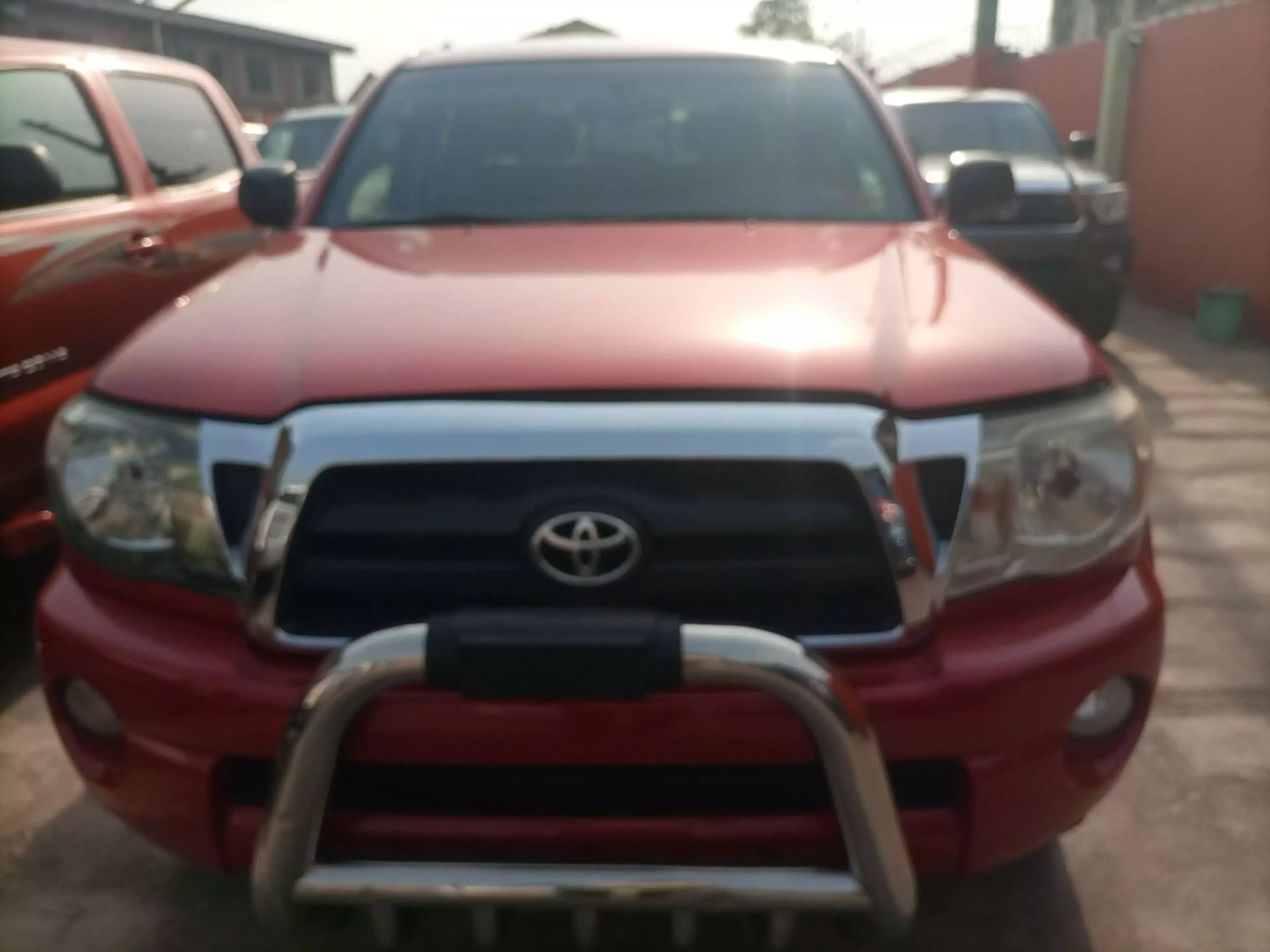 Toyota Tacoma - 2010