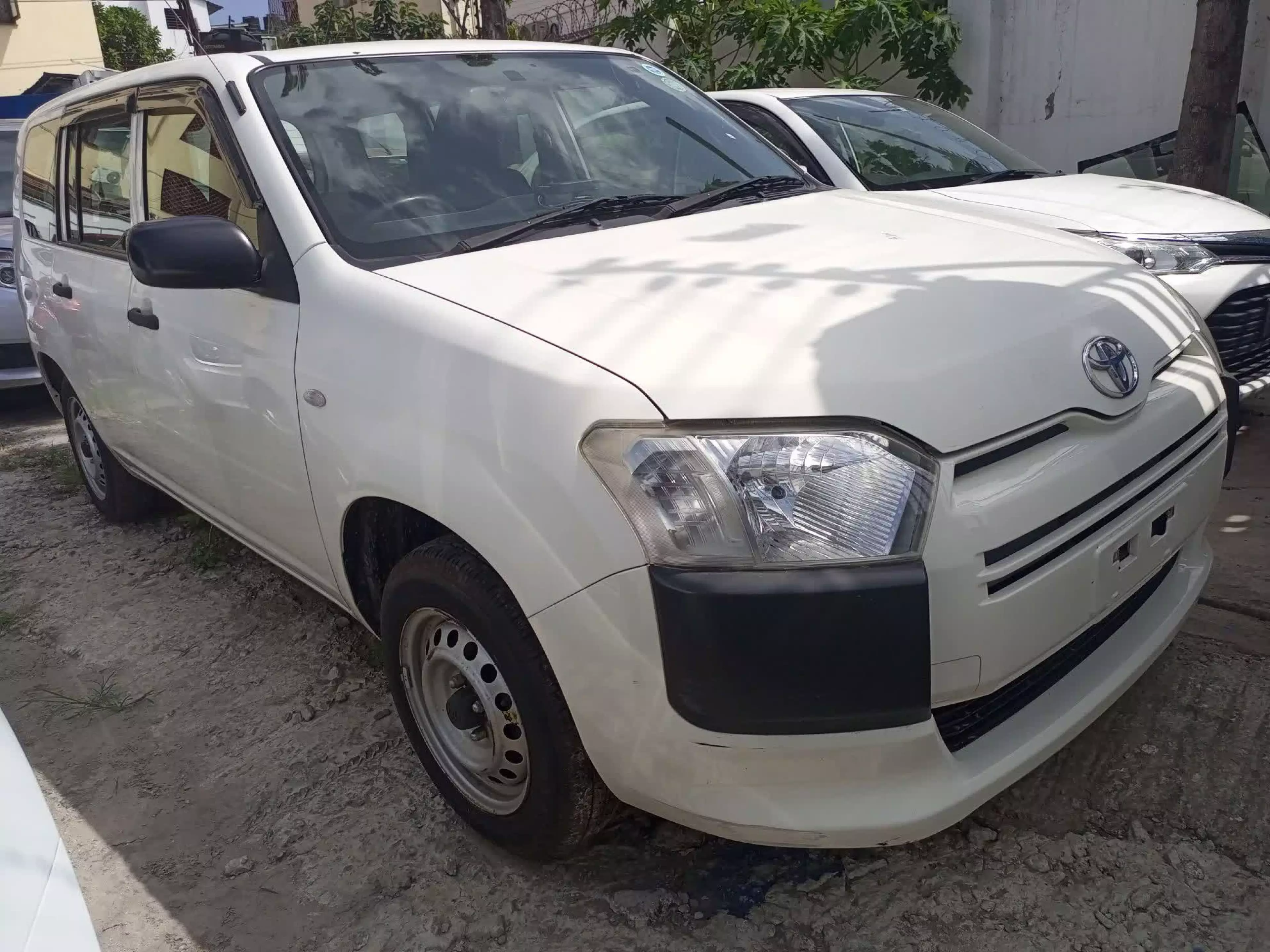 Toyota Probox  - 2015