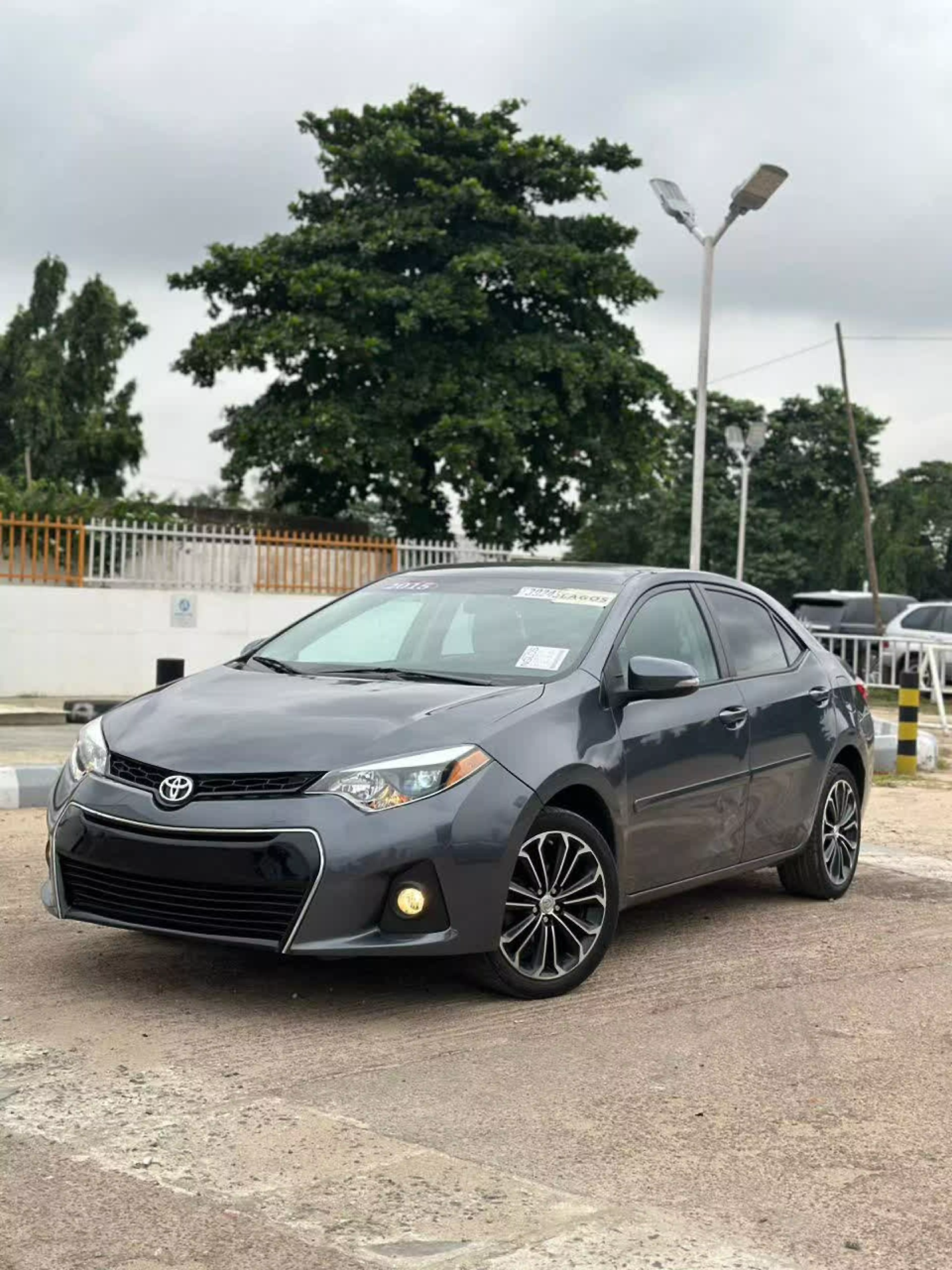 Toyota Corolla - 2015