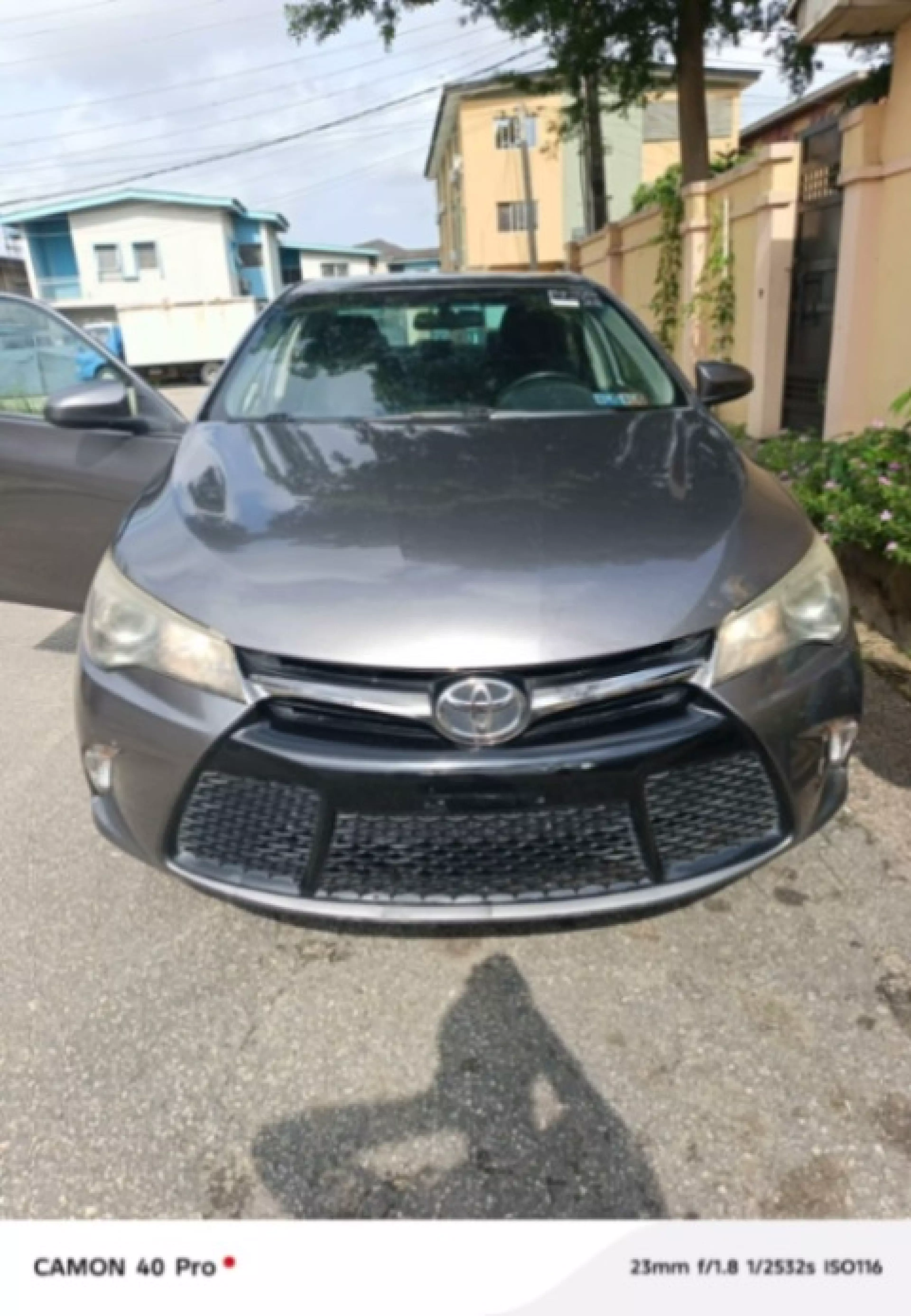 Toyota Camry - 2017