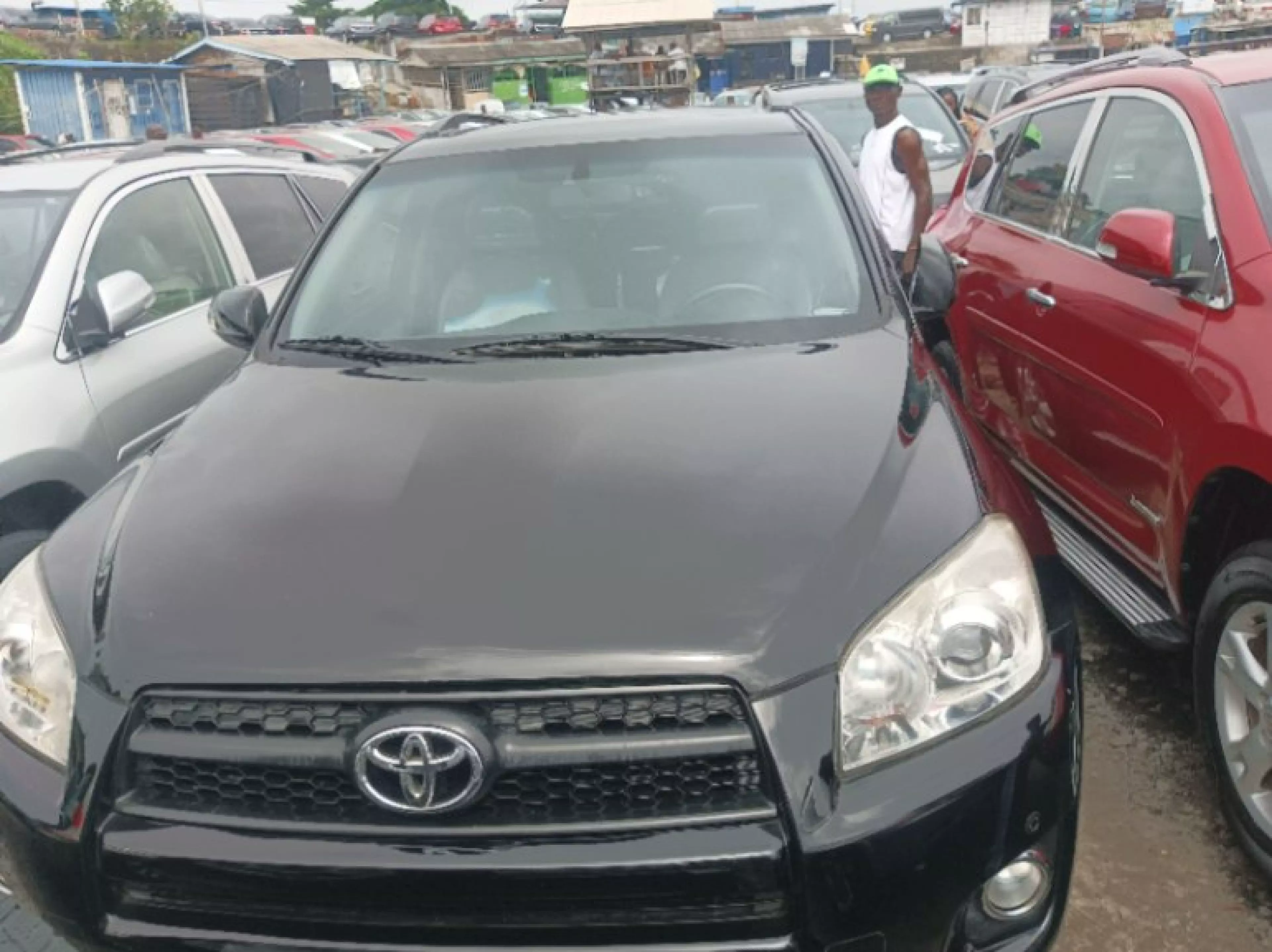 Toyota RAV4 - 2010