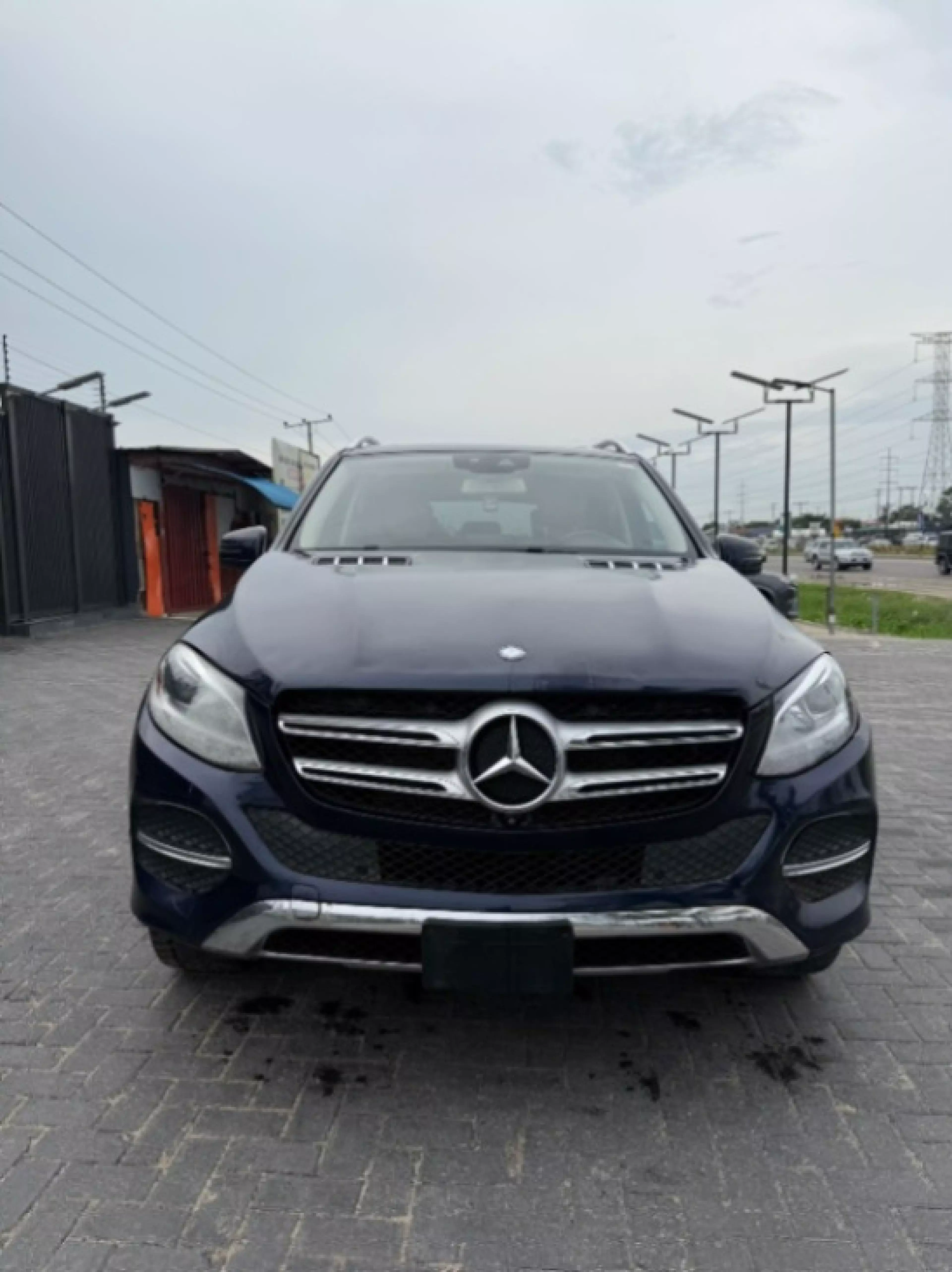 Mercedes-Benz GLE 350 - 2016