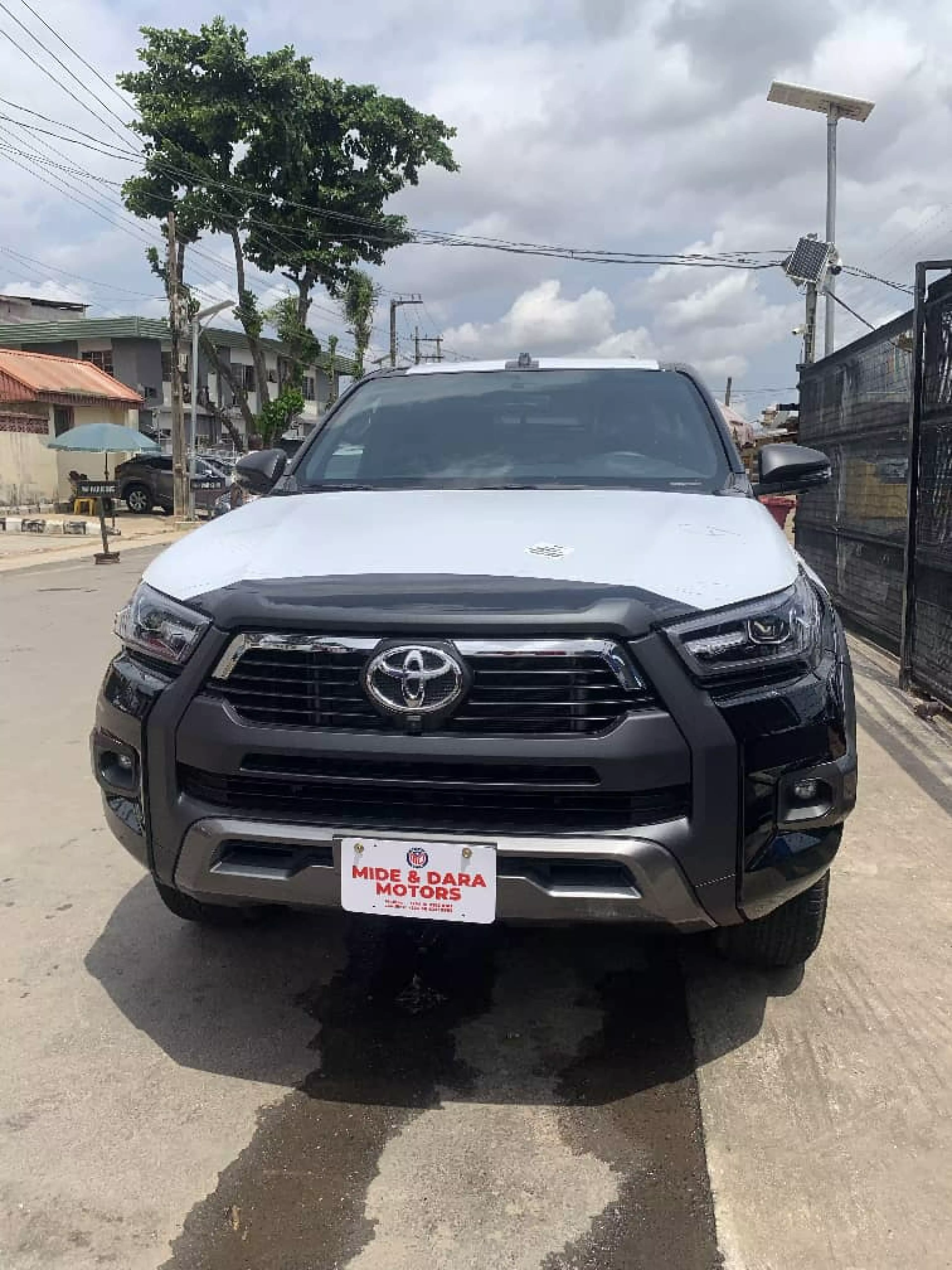 Toyota Hilux - 2025