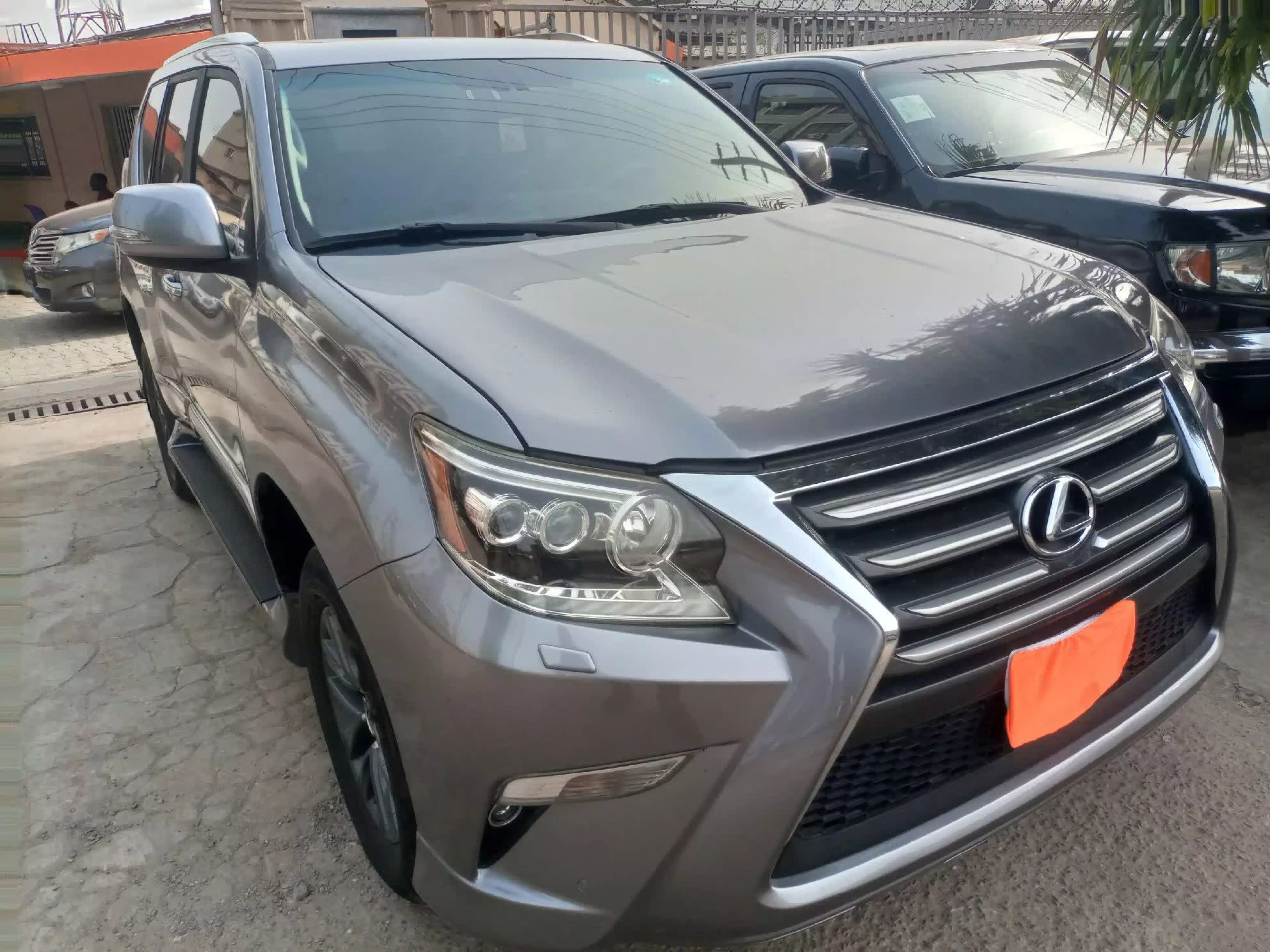 Lexus GX 460 - 2011
