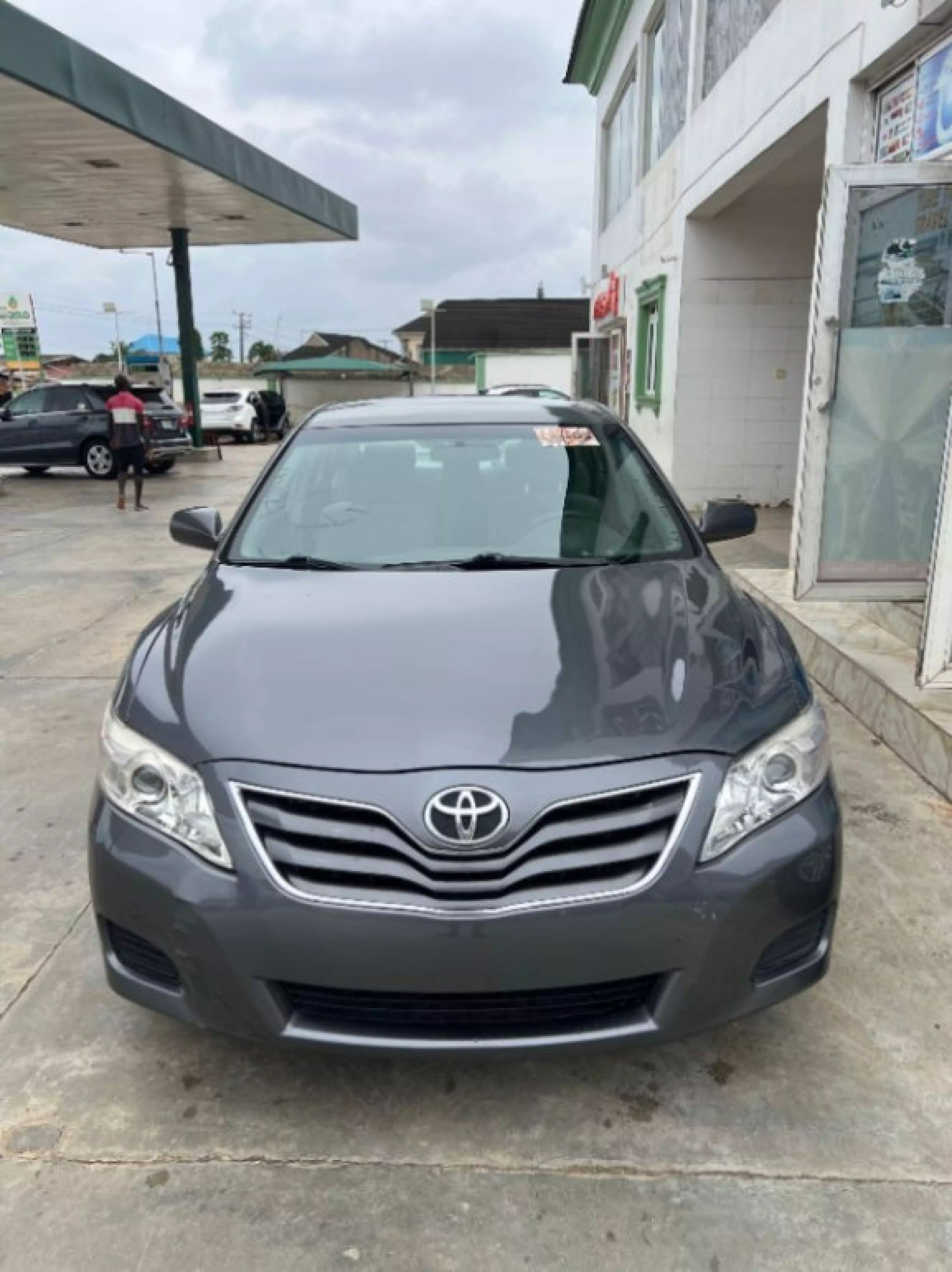 Toyota Camry - 2009