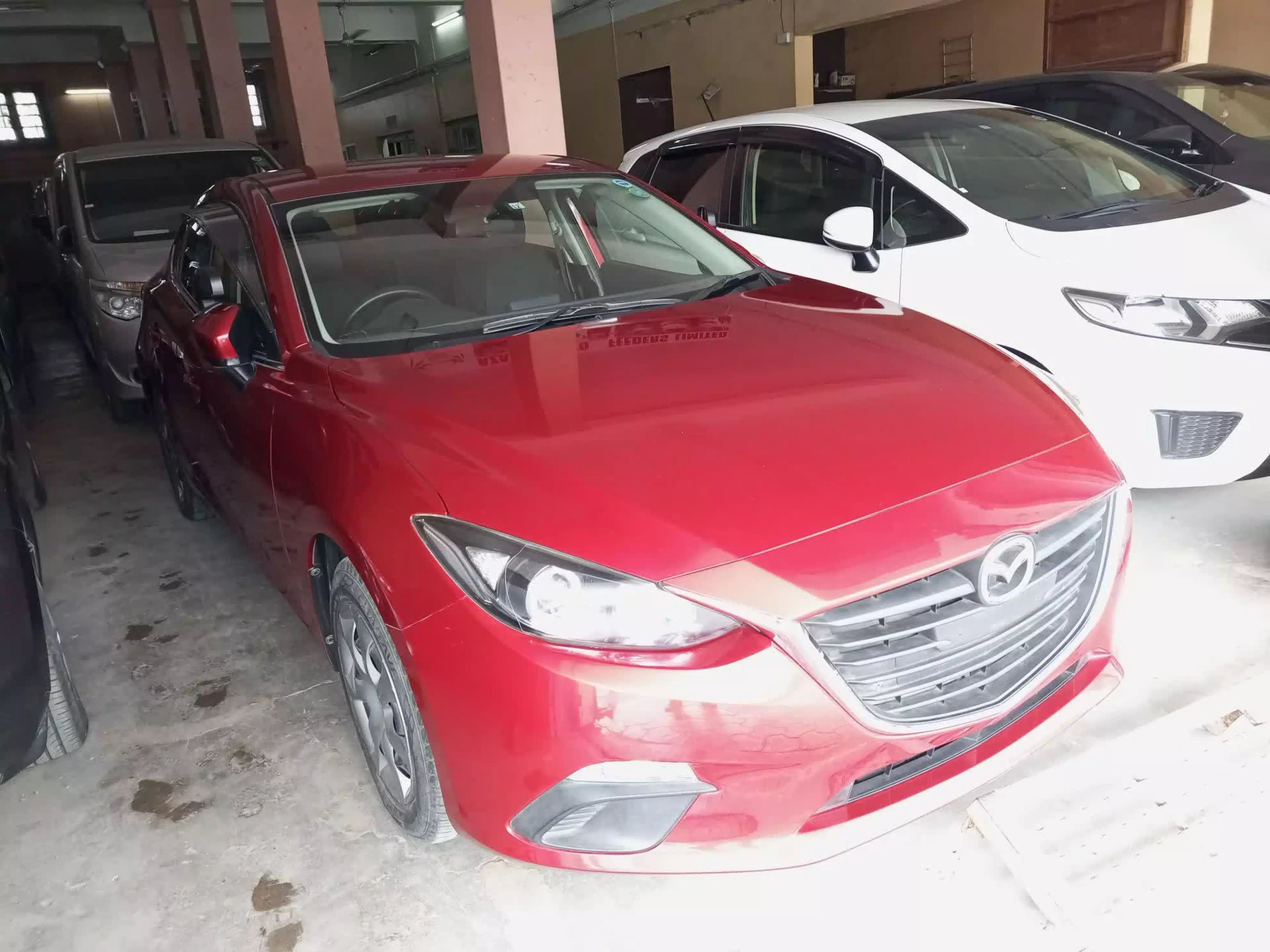 Mazda Axela  - 2015