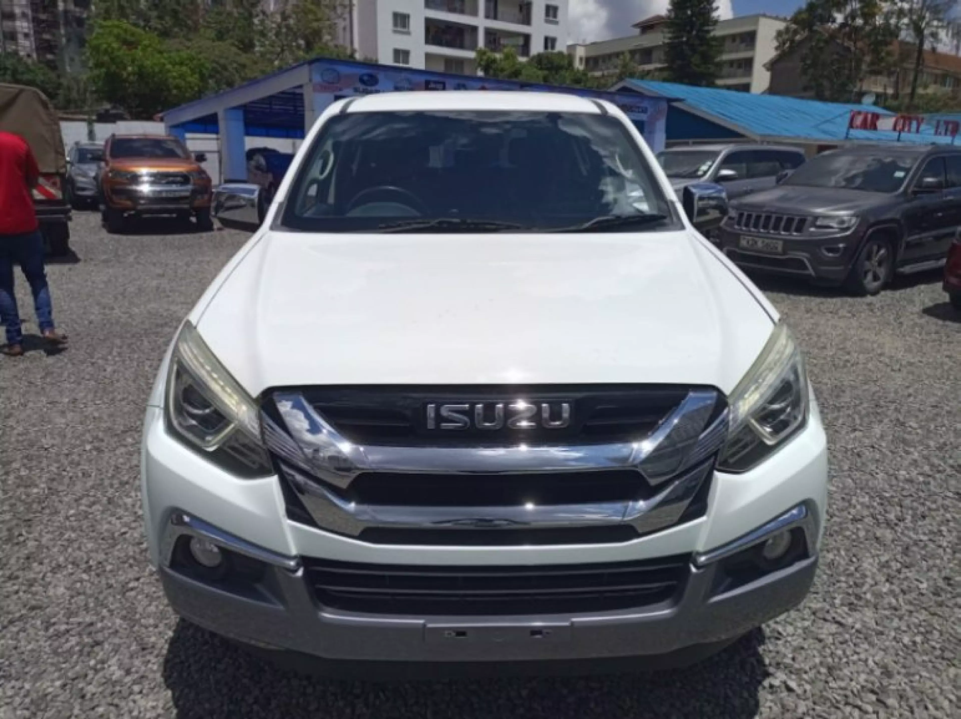Isuzu MUX - 2019