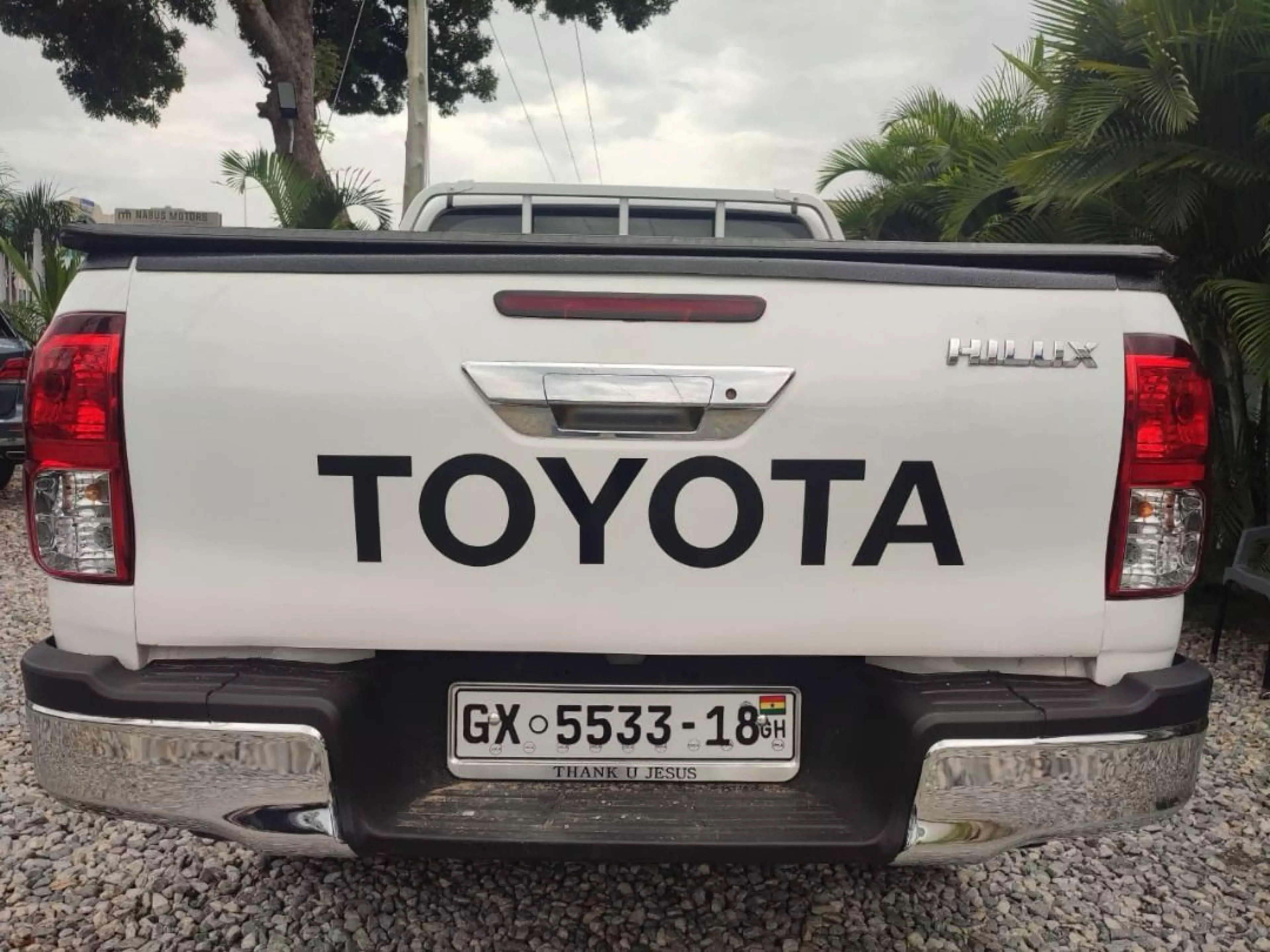Toyota Hilux   - 2018