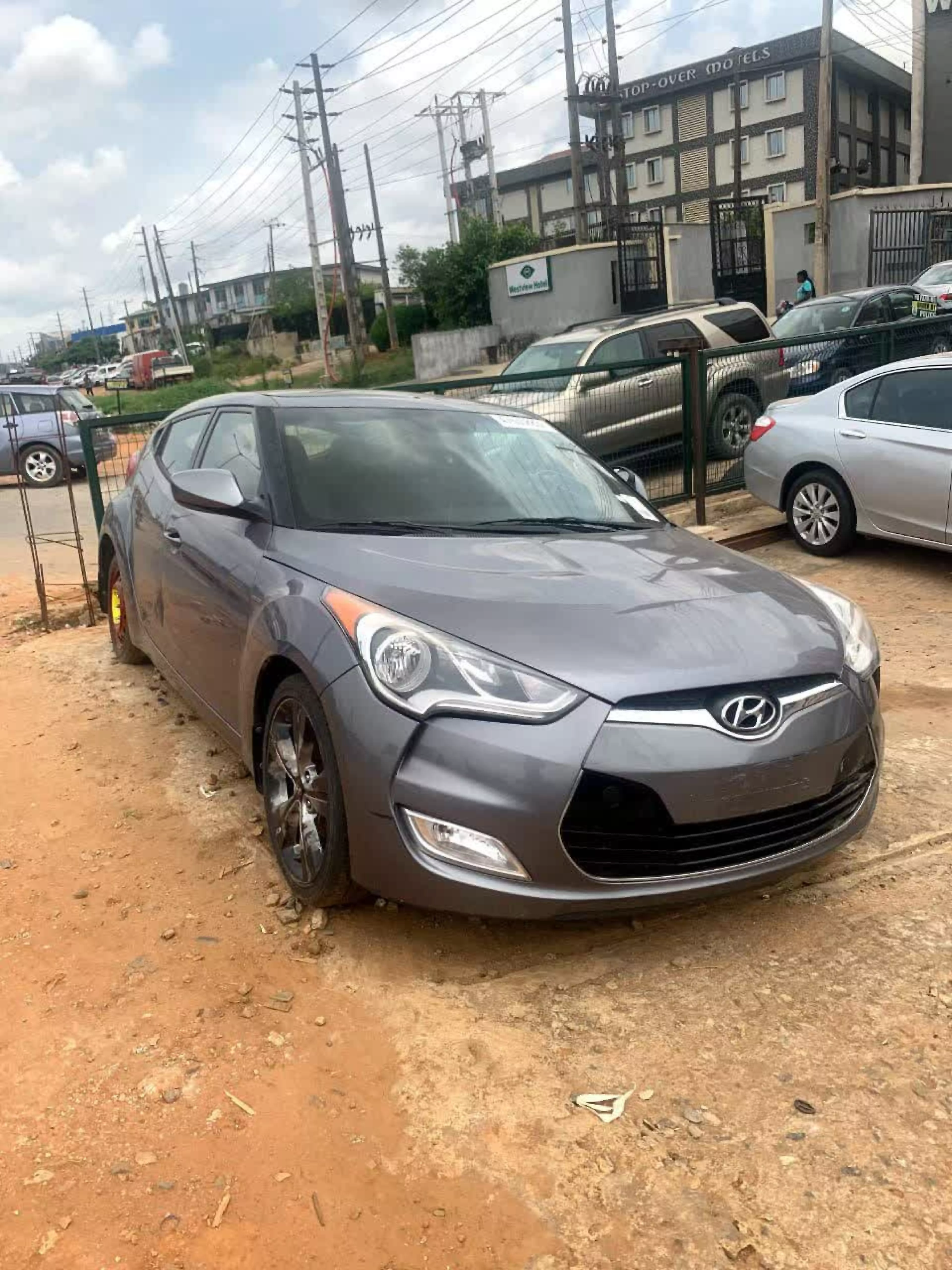 Hyundai Veloster - 2016