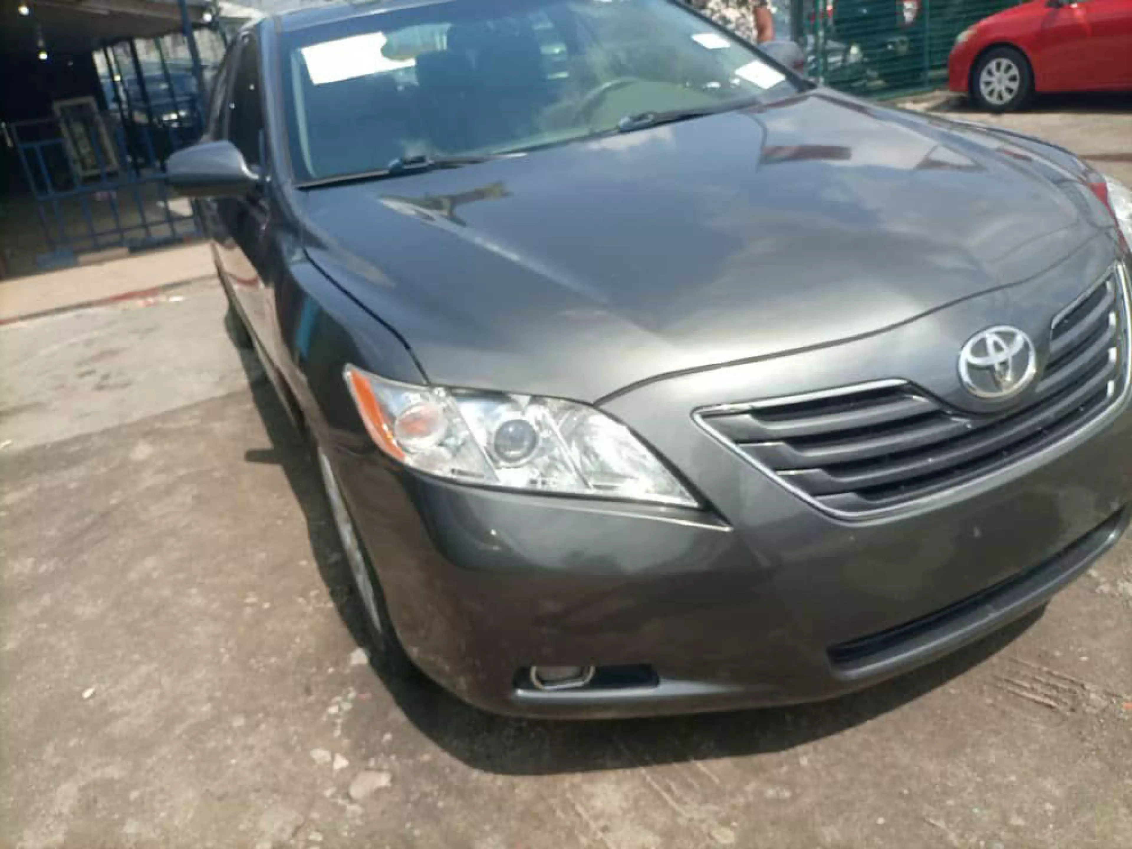 Toyota Camry - 2009