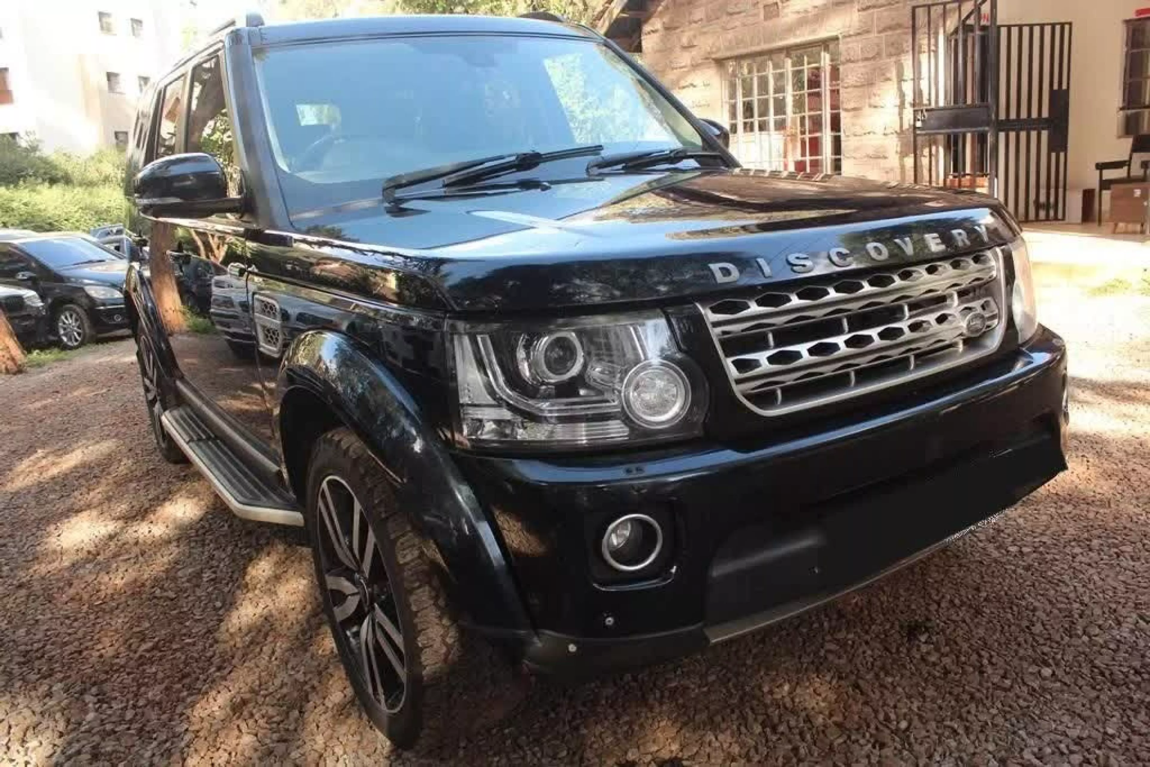 Land Rover Discovery - 2015