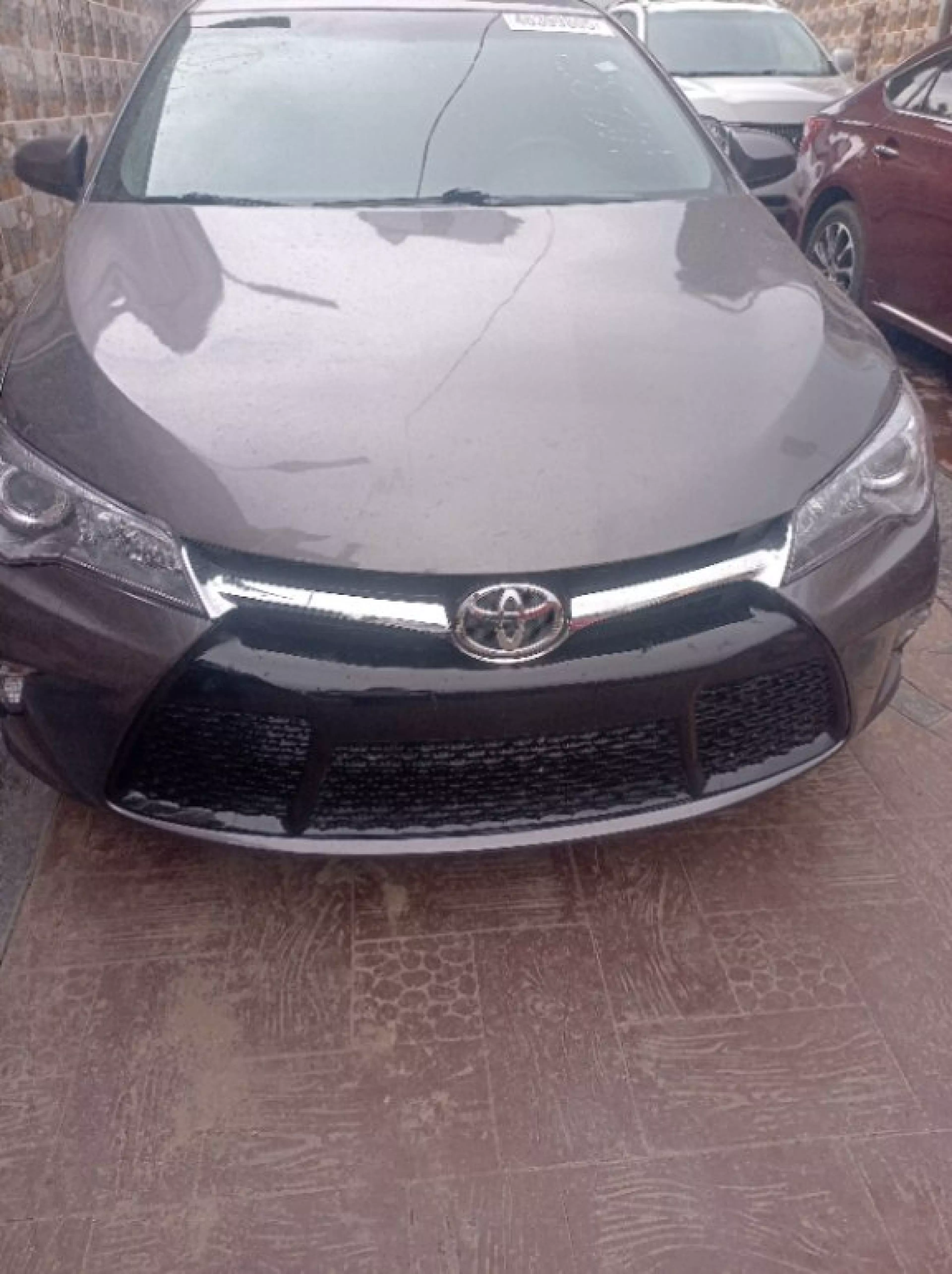 Toyota Camry - 2015