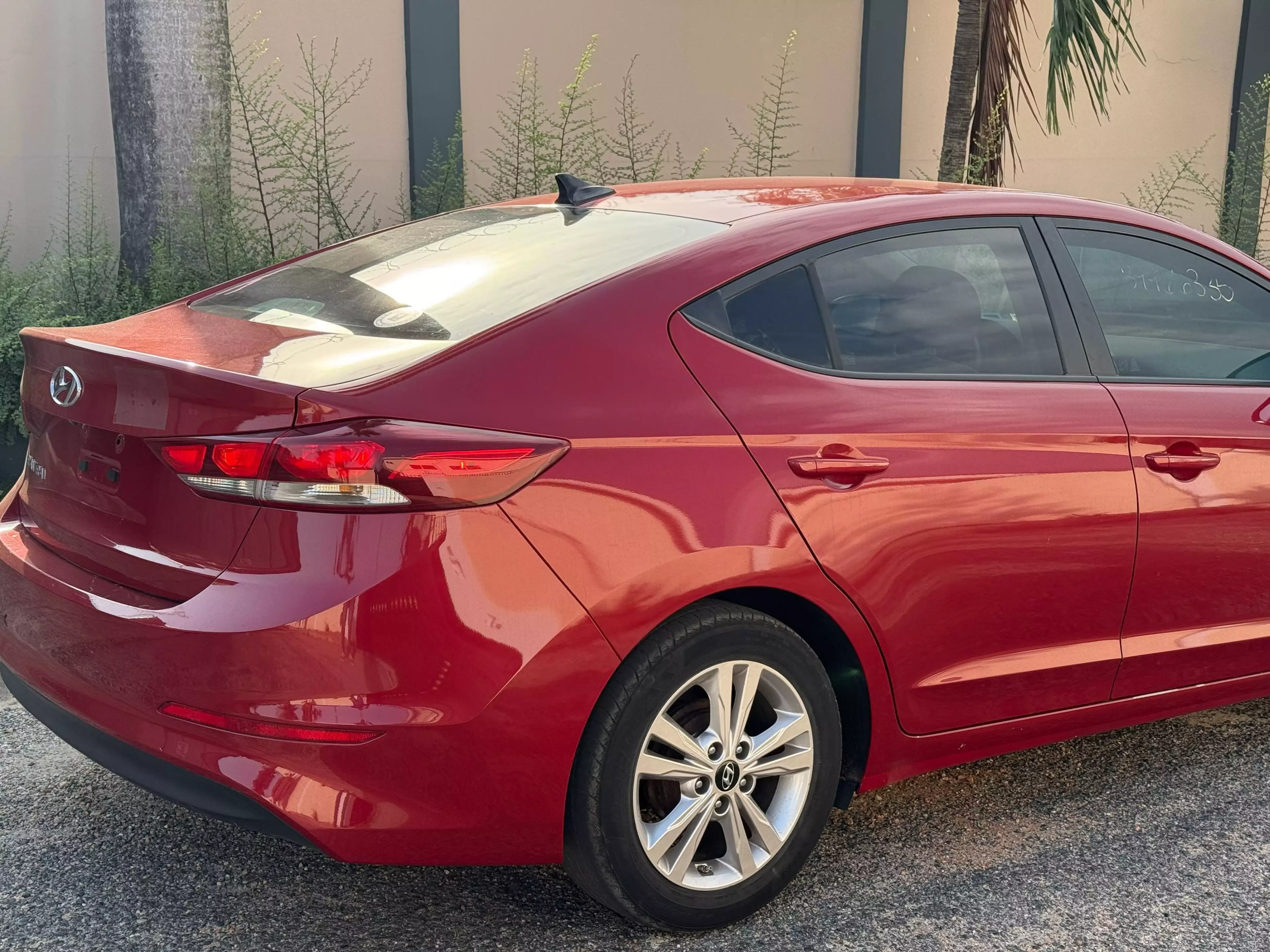 Hyundai Elantra - 2017