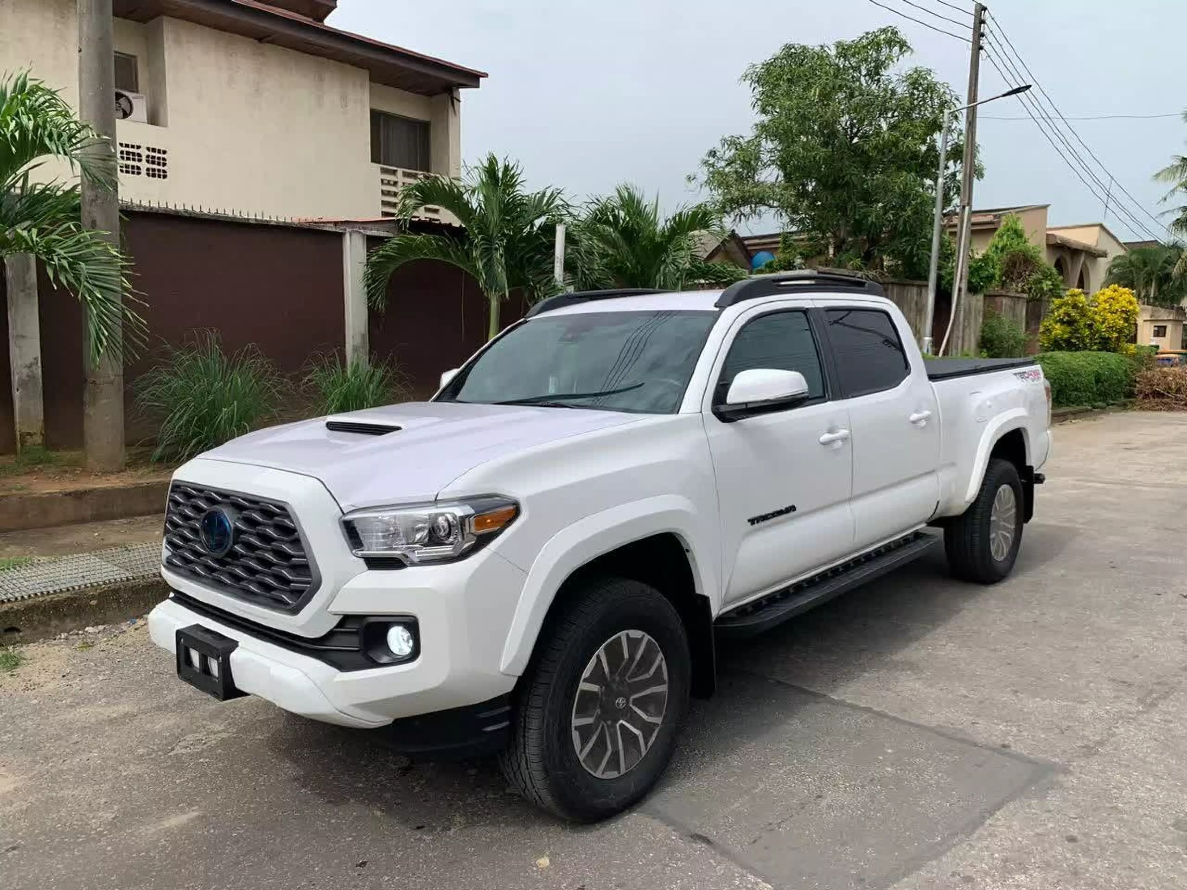 Toyota Tacoma - 2022