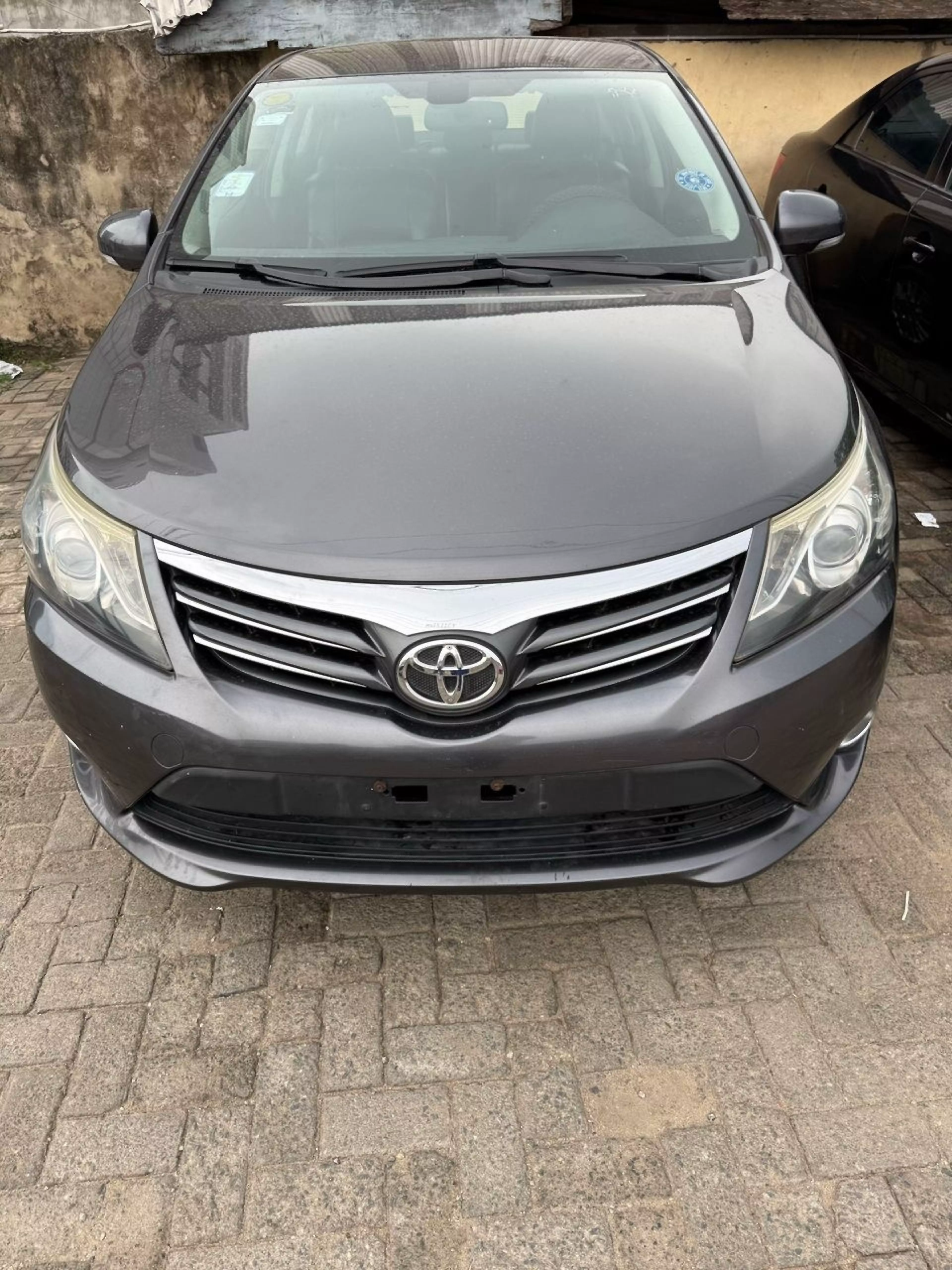 Toyota Avensis - 2013
