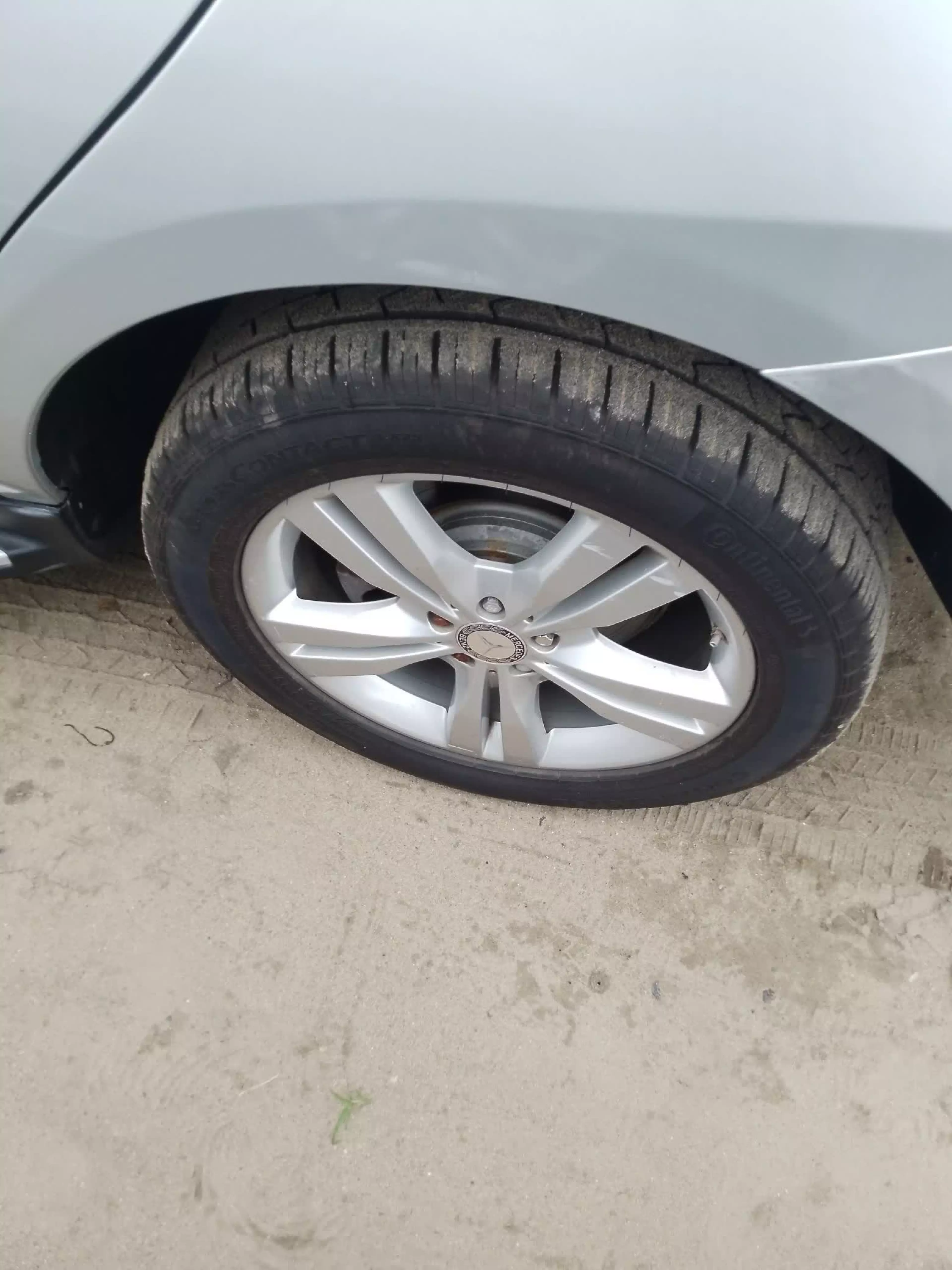 Mercedes-Benz ML 350   - 2012
