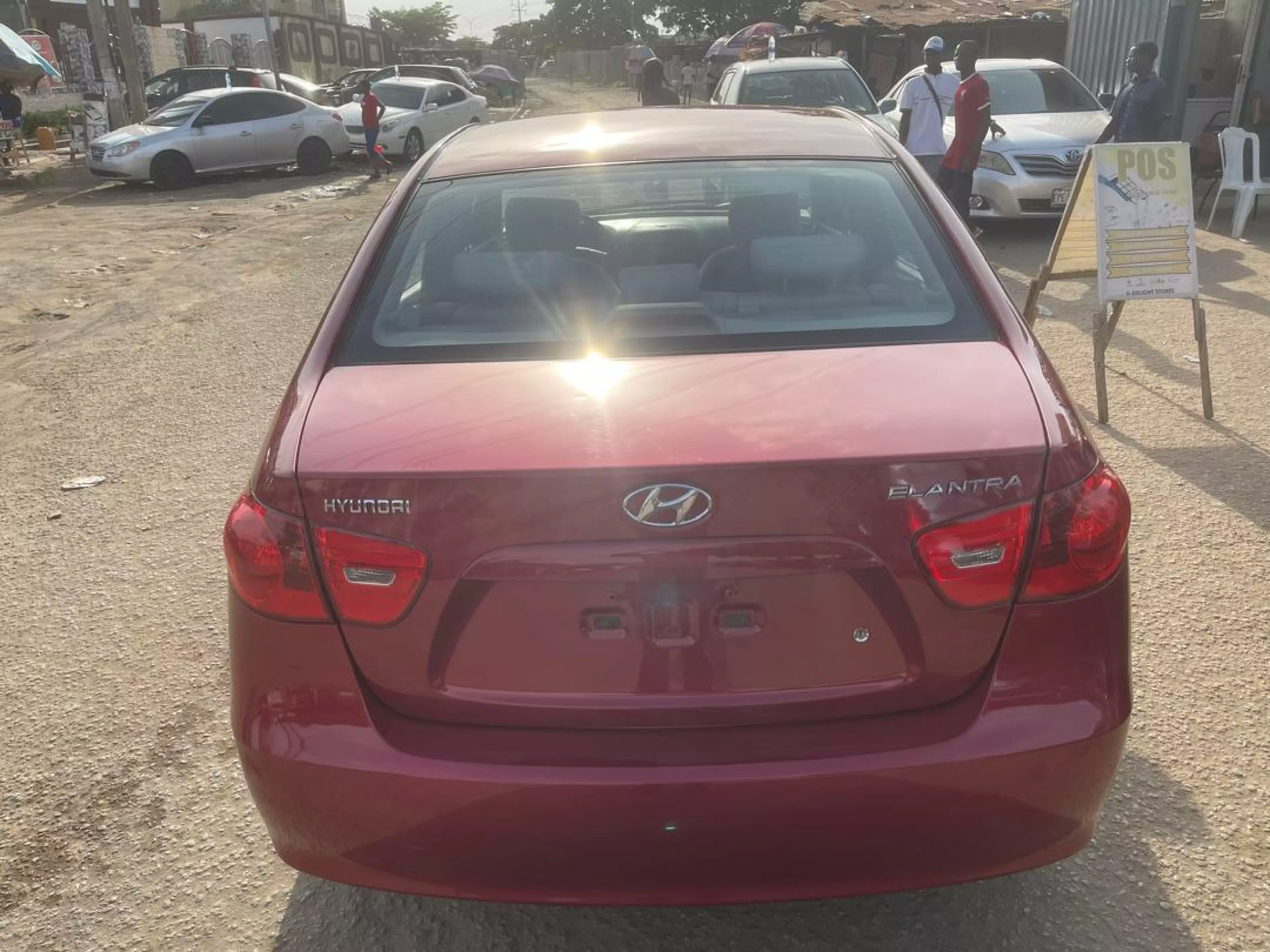 Hyundai Elantra   - 2007