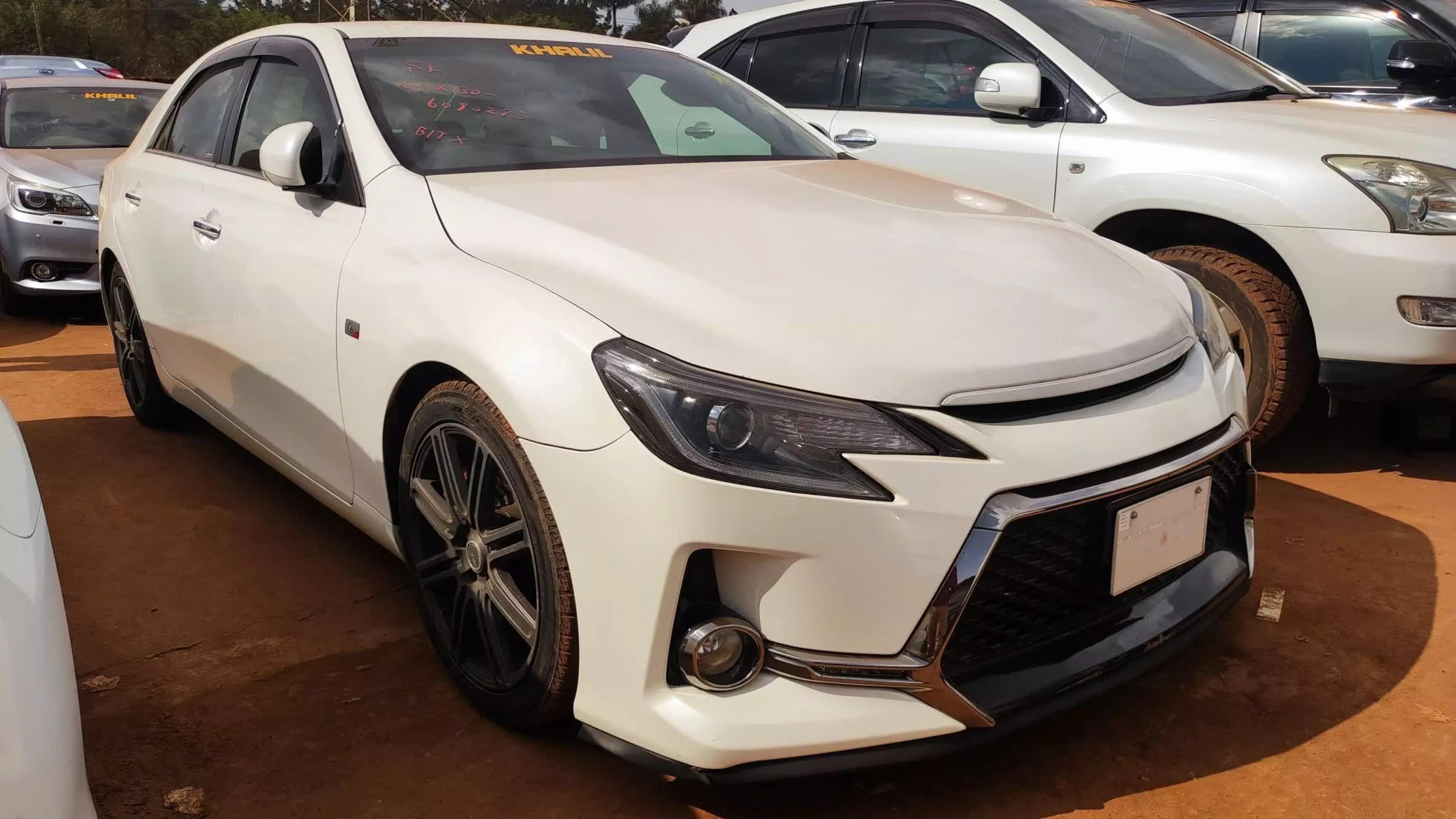 Toyota Mark X - 2013