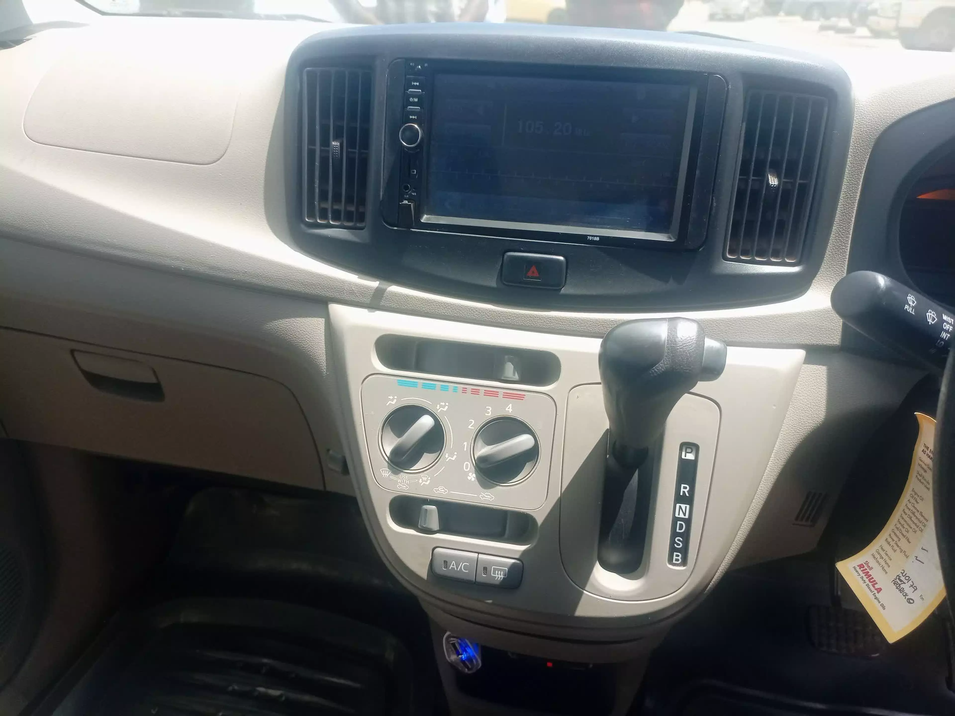 Daihatsu Mira    - 2013