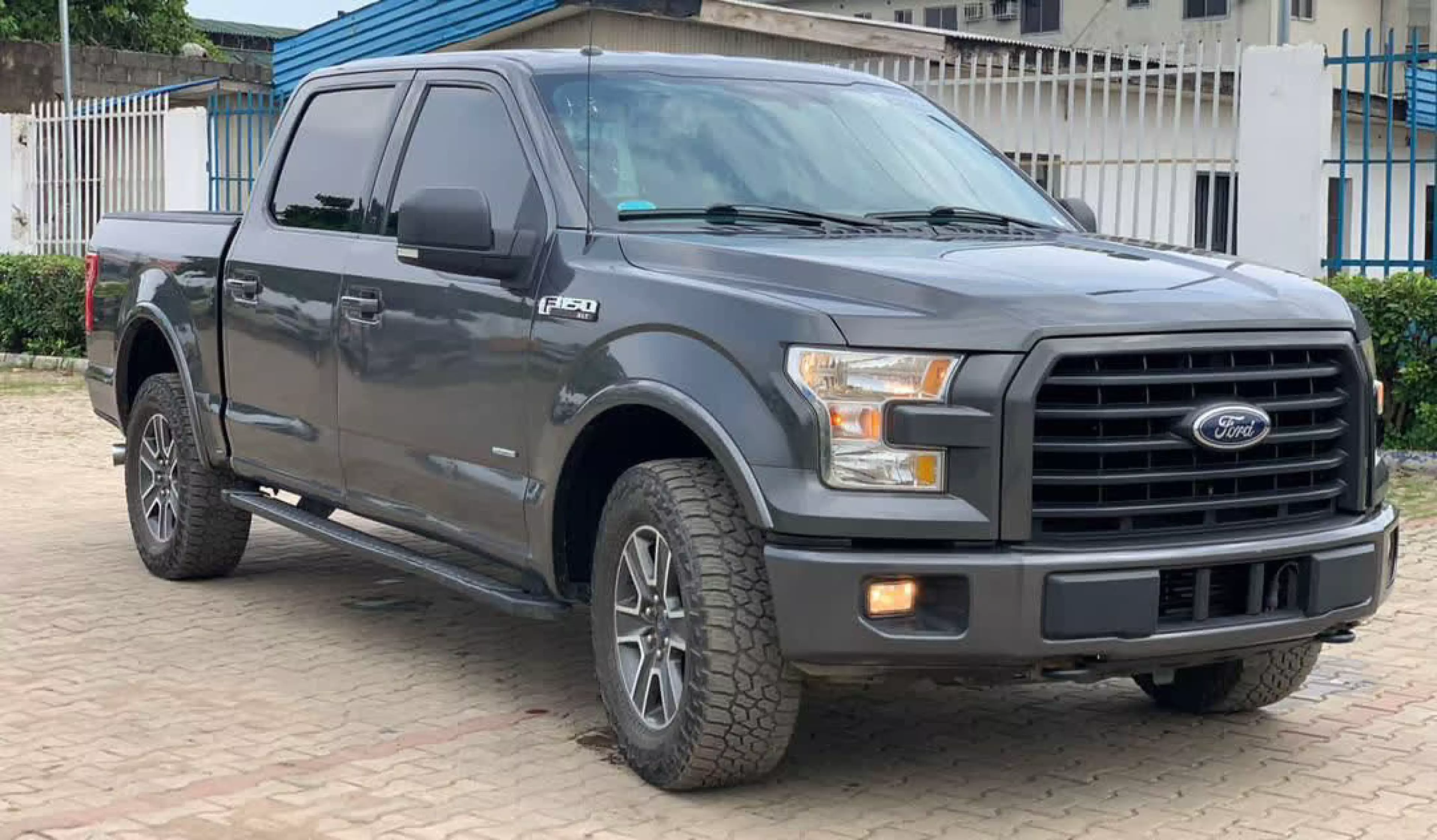 Ford f 150  Platinum - 2015