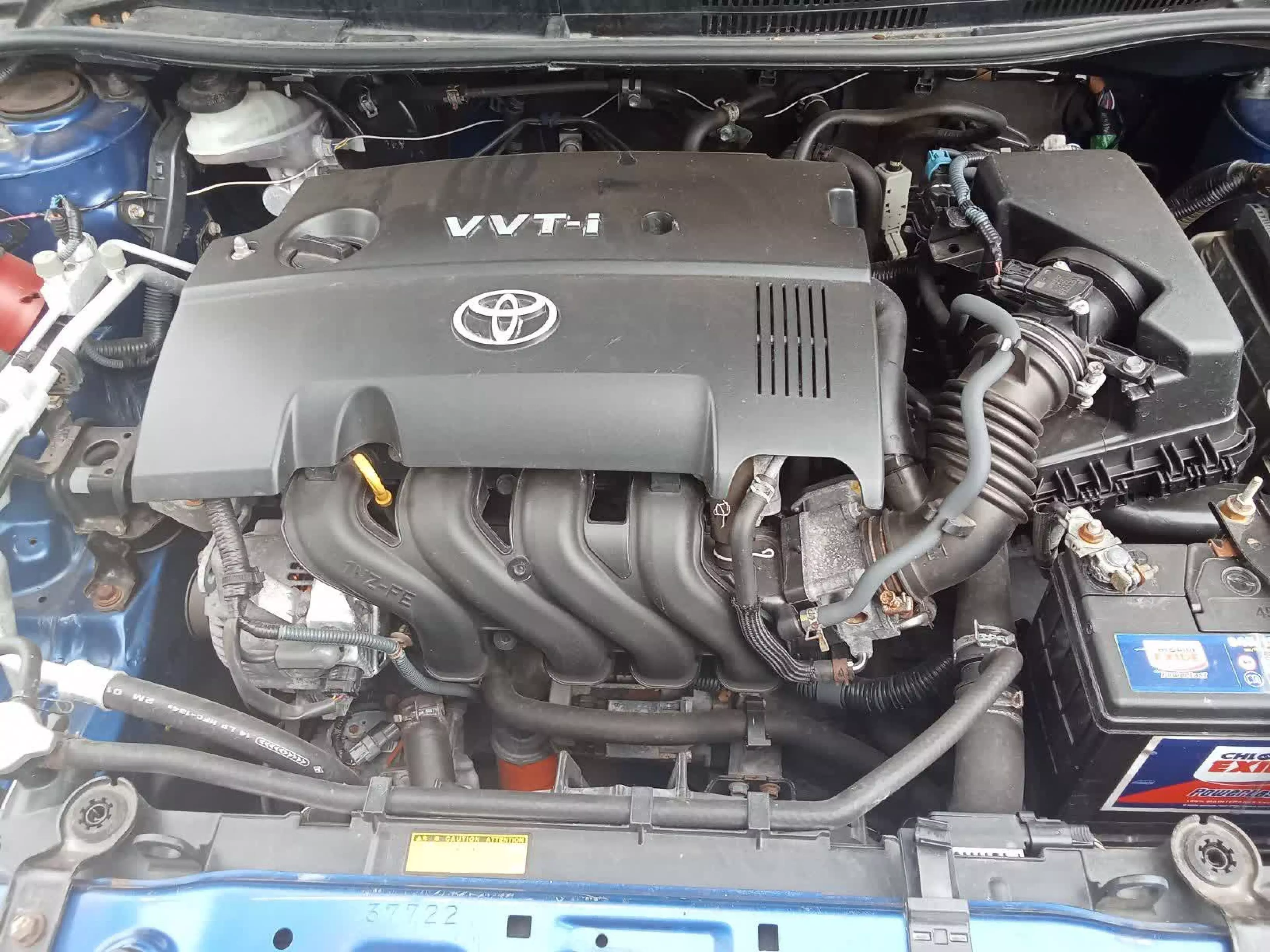 Toyota Fielder    - 2010