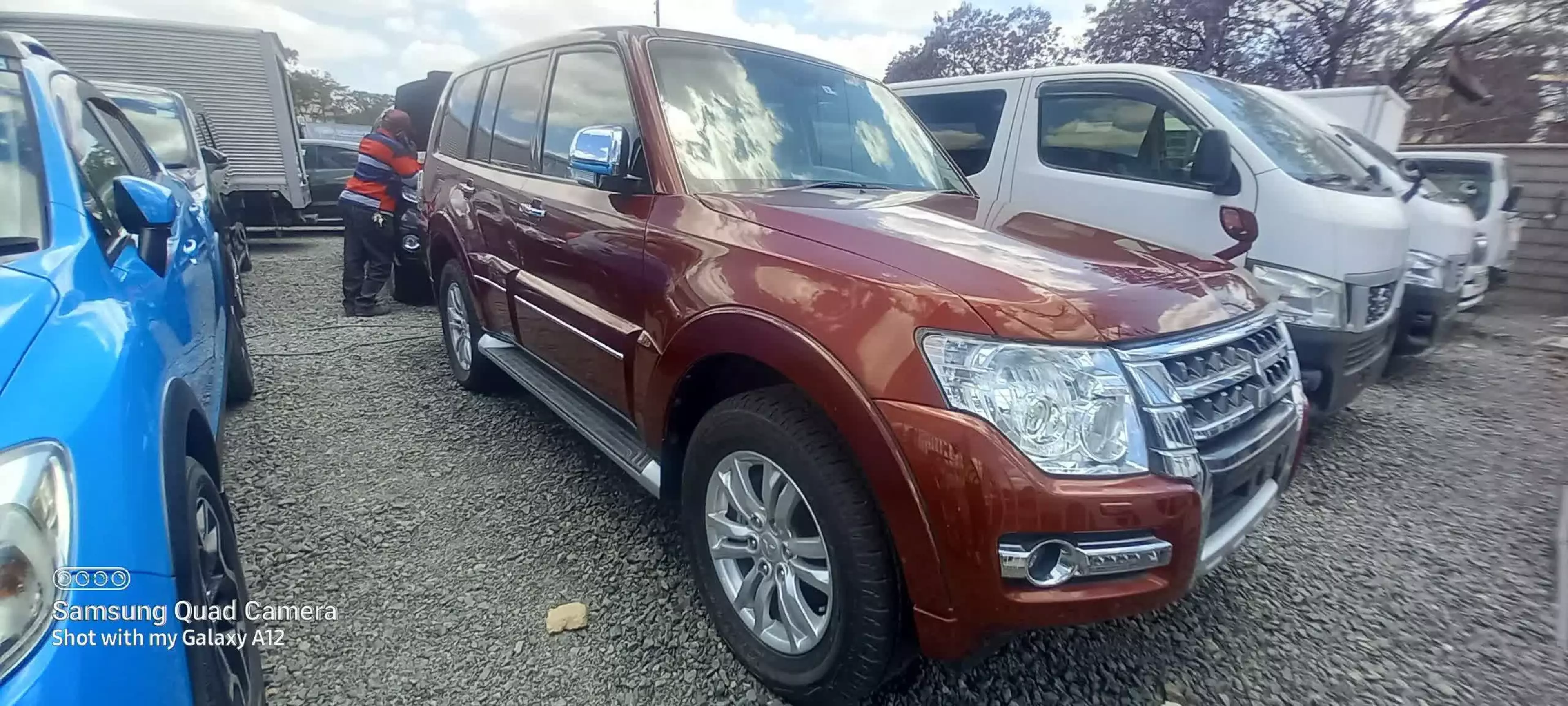 Mitsubishi Pajero - 2016