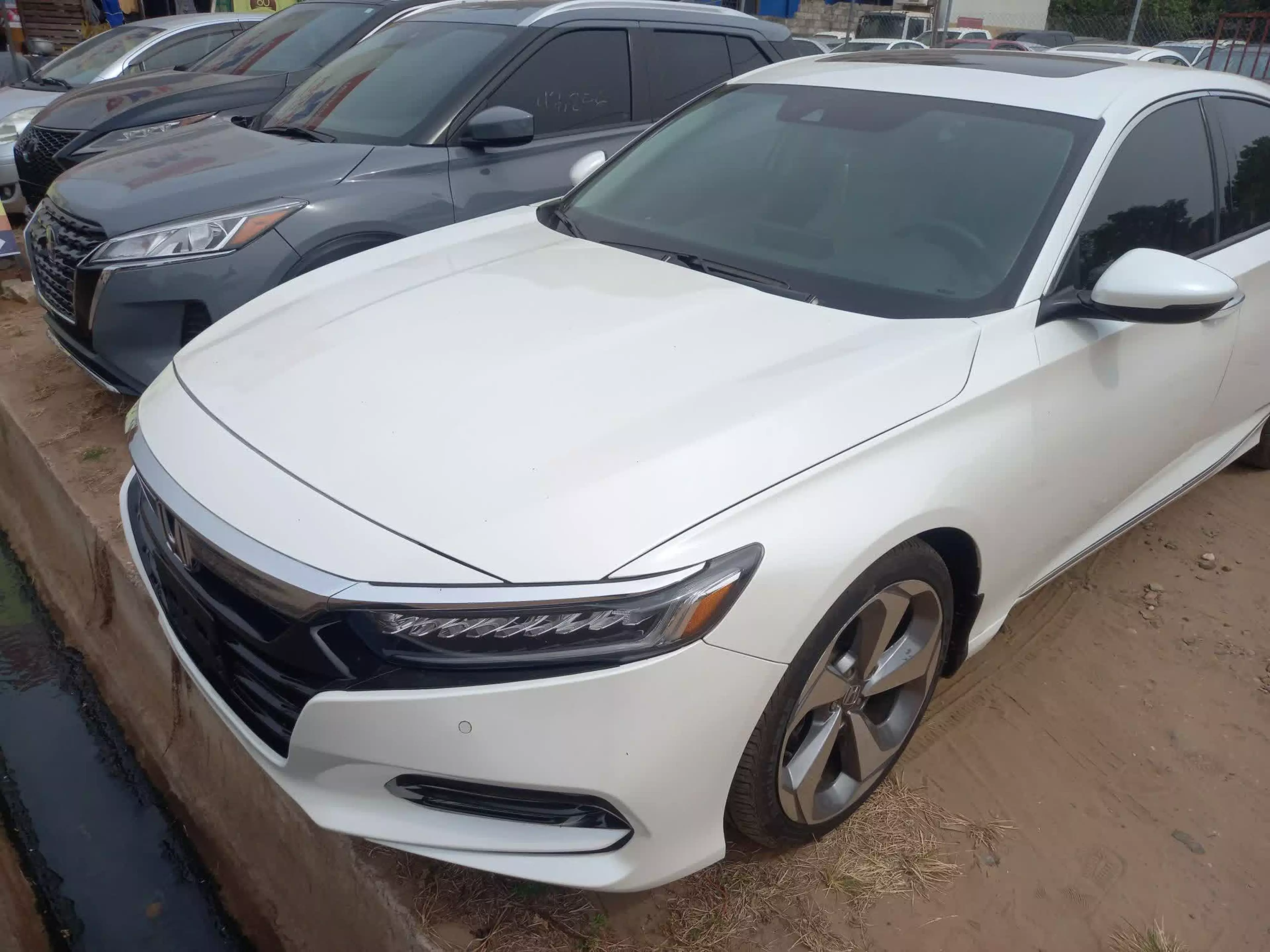 Honda Accord - 2019