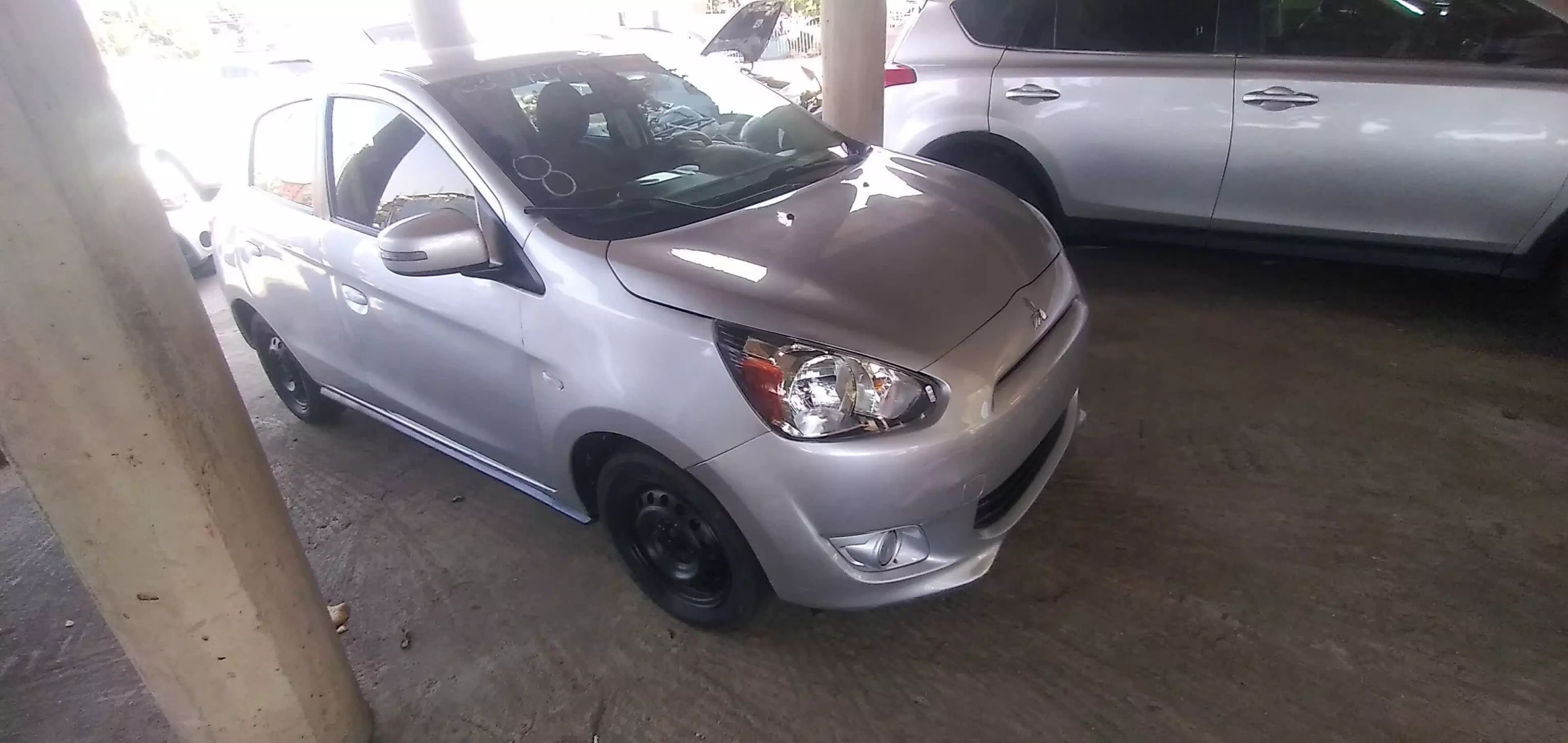 Mitsubishi Mirage - 2015
