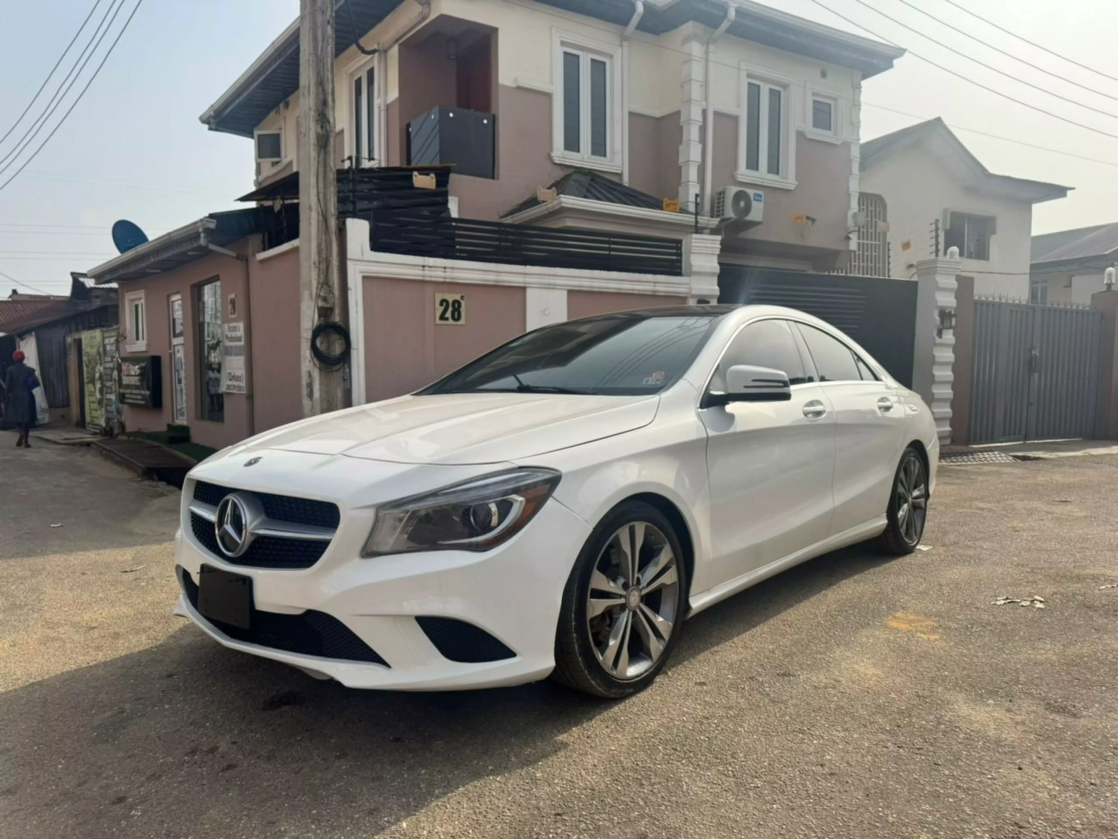 Mercedes-Benz CLA 250   - 2014