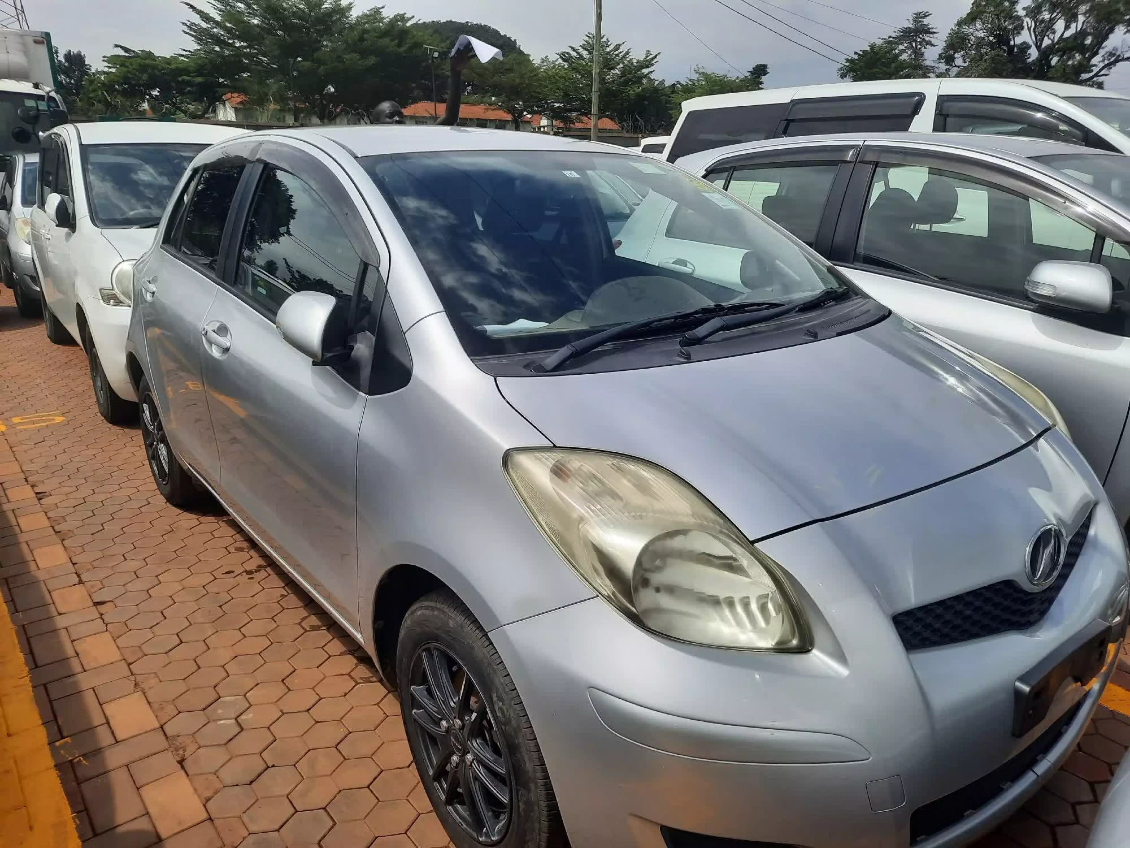 Toyota Vitz - 2009