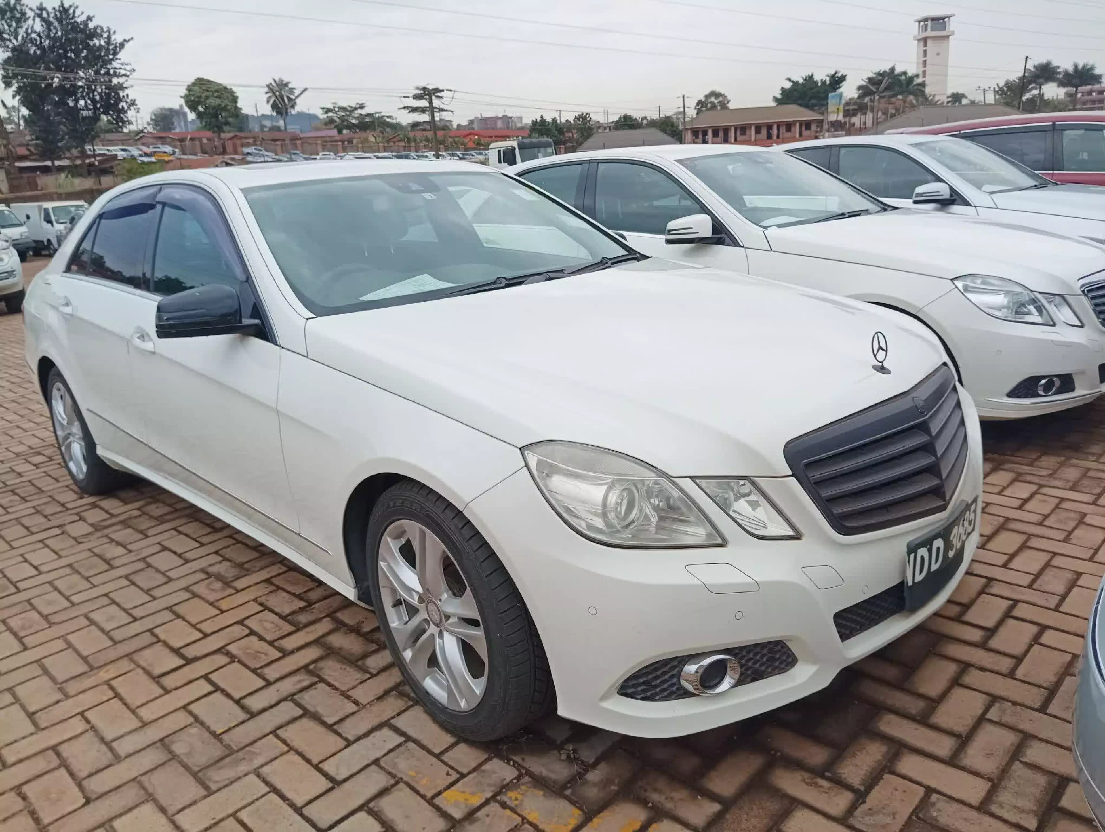 Mercedes-Benz E 300 - 2009
