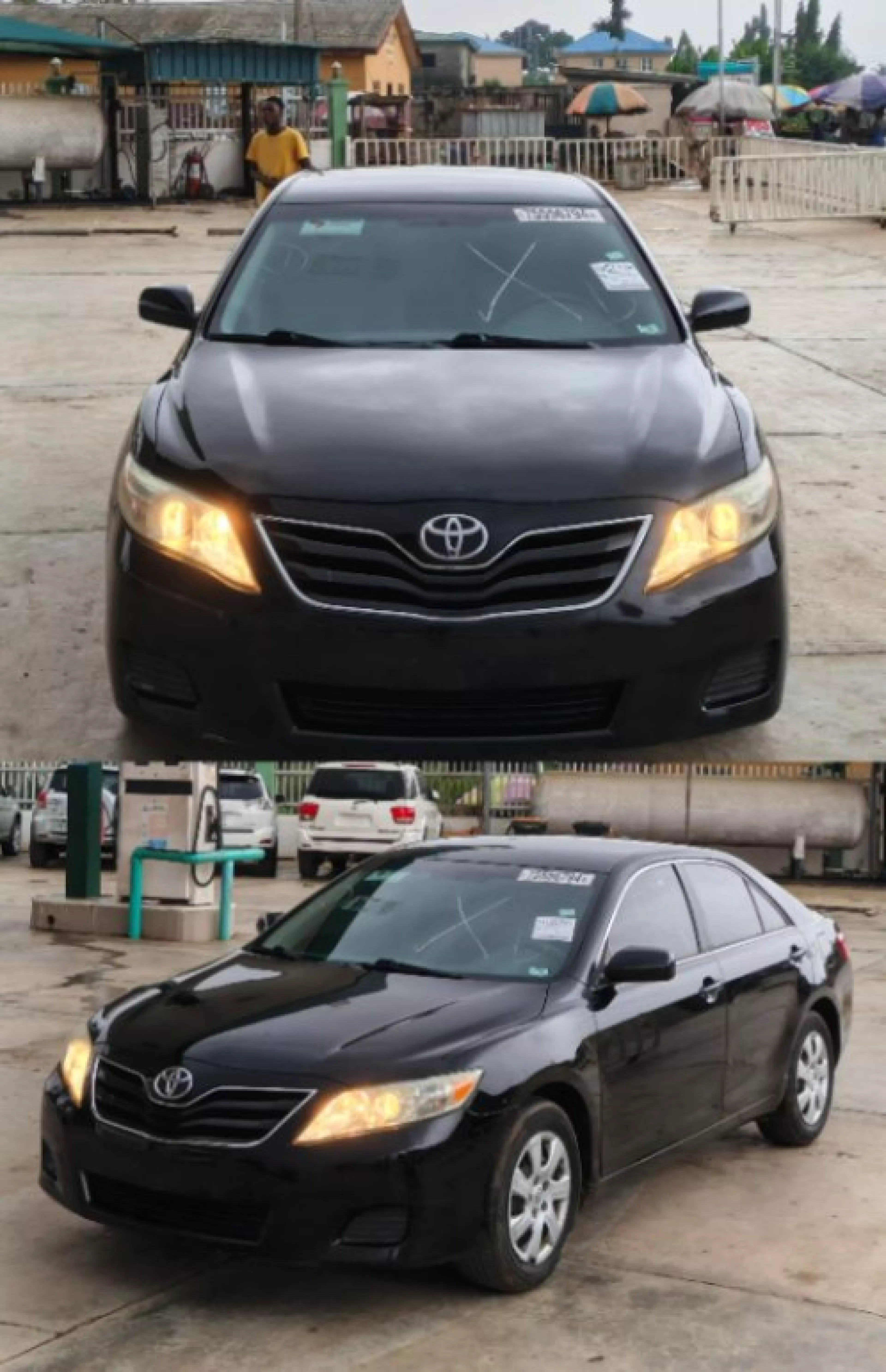 Toyota Camry - 2011