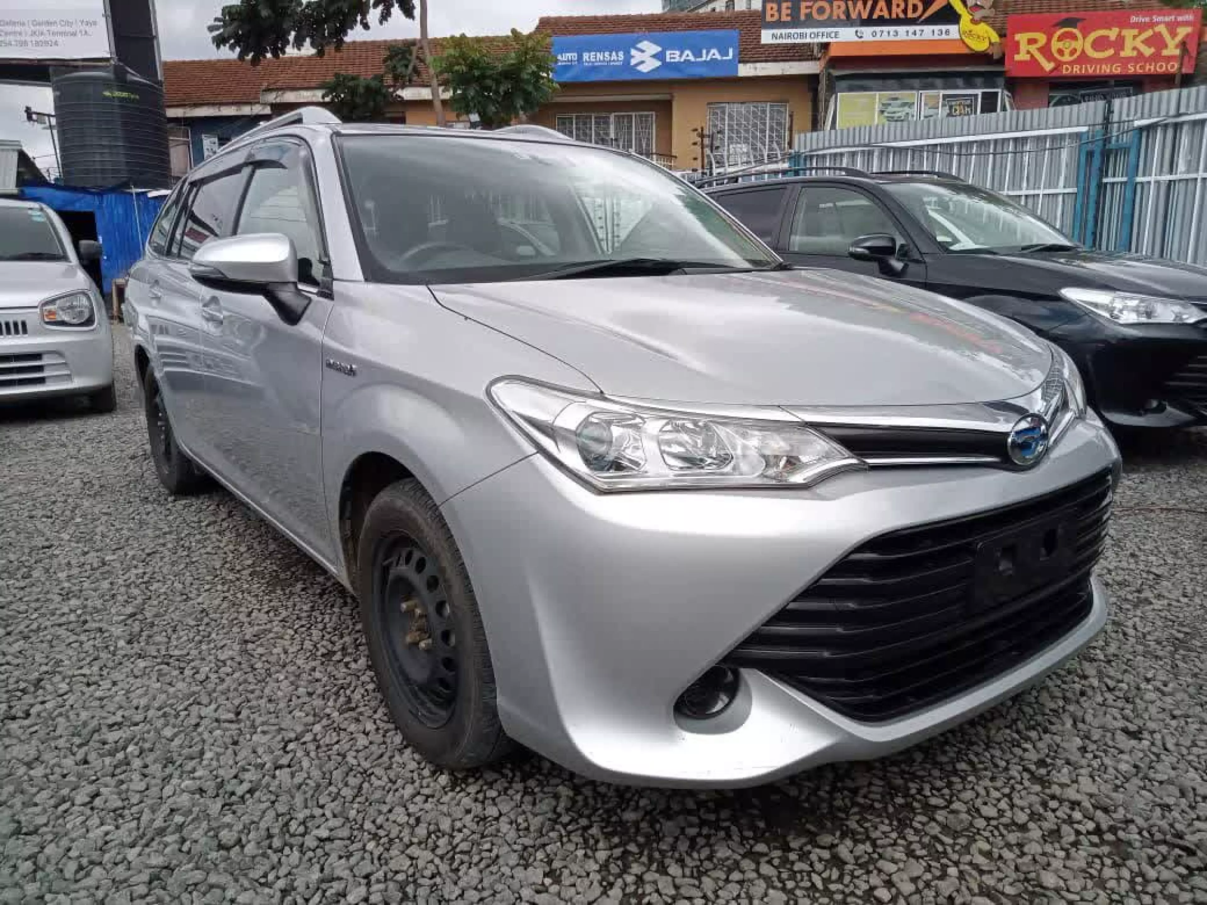 Toyota Fielder  - 2016