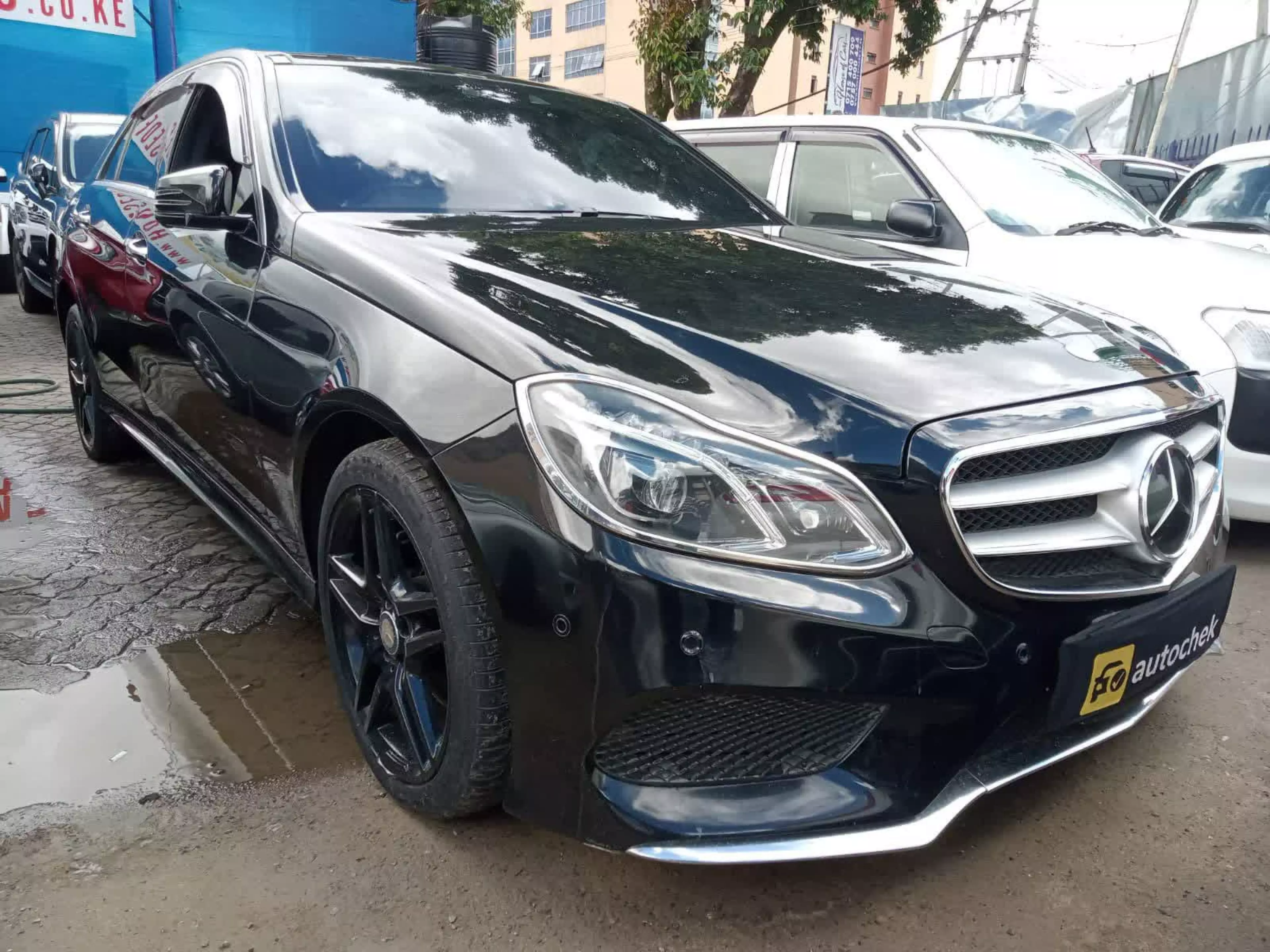 Mercedes-Benz E250 - 2014