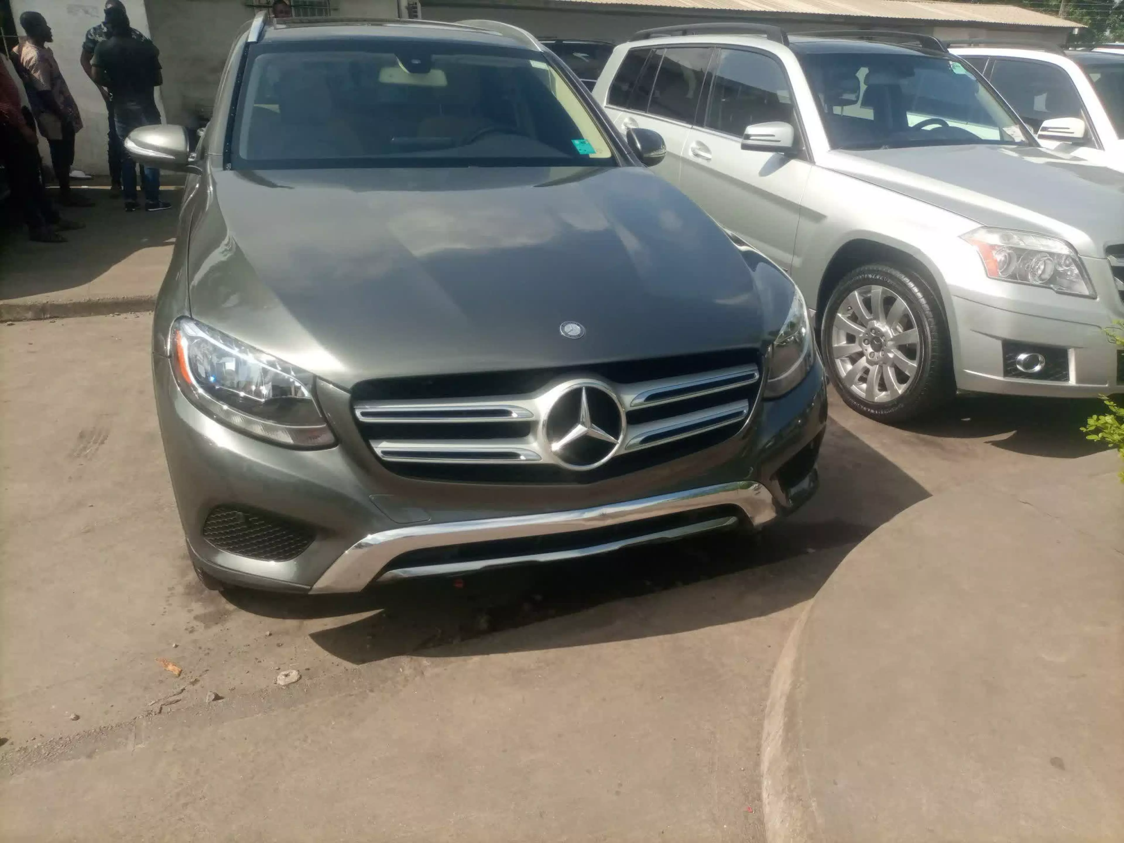 Mercedes-Benz GLC 300 - 2016