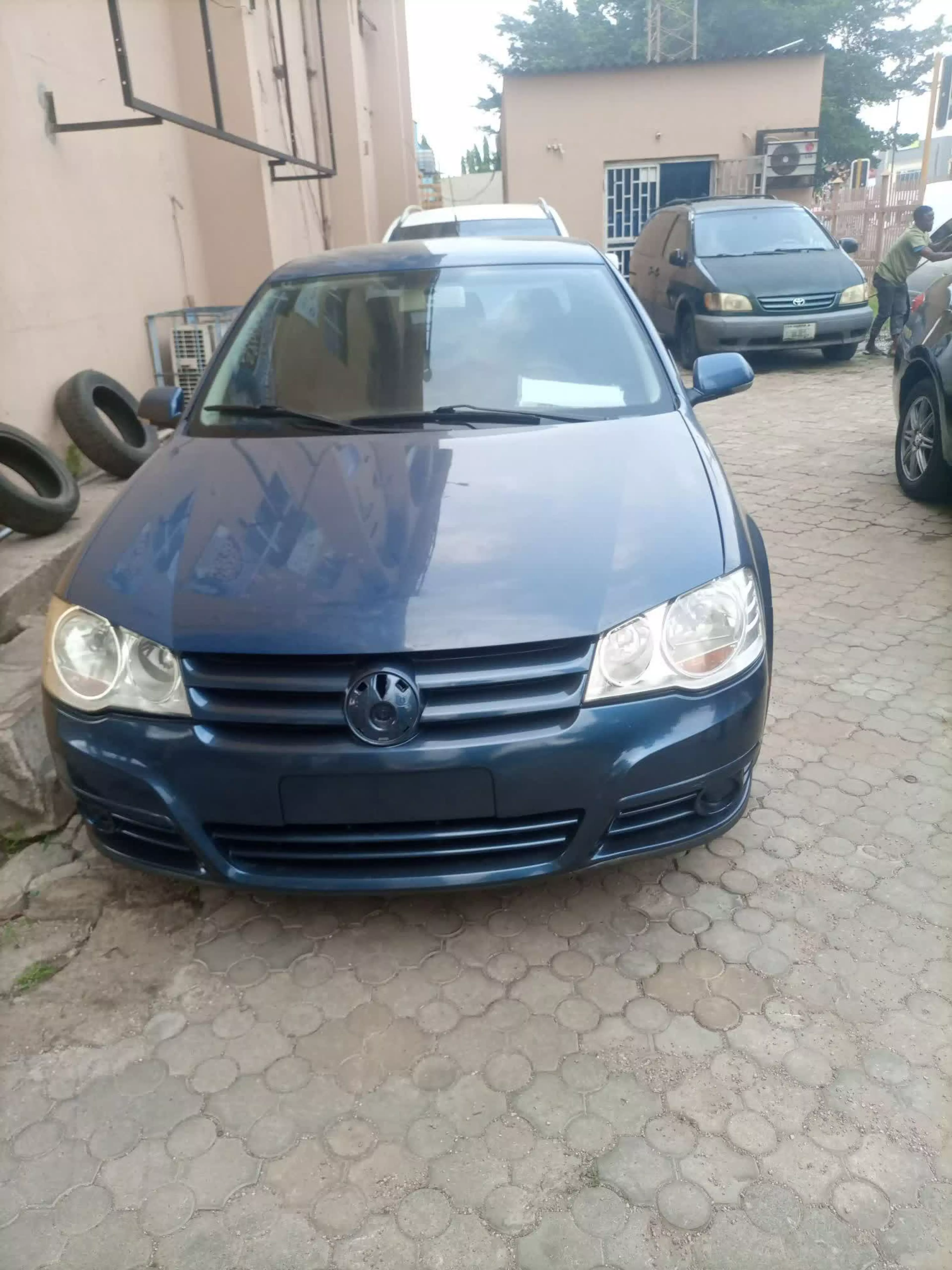 Volkswagen Golf - 2008