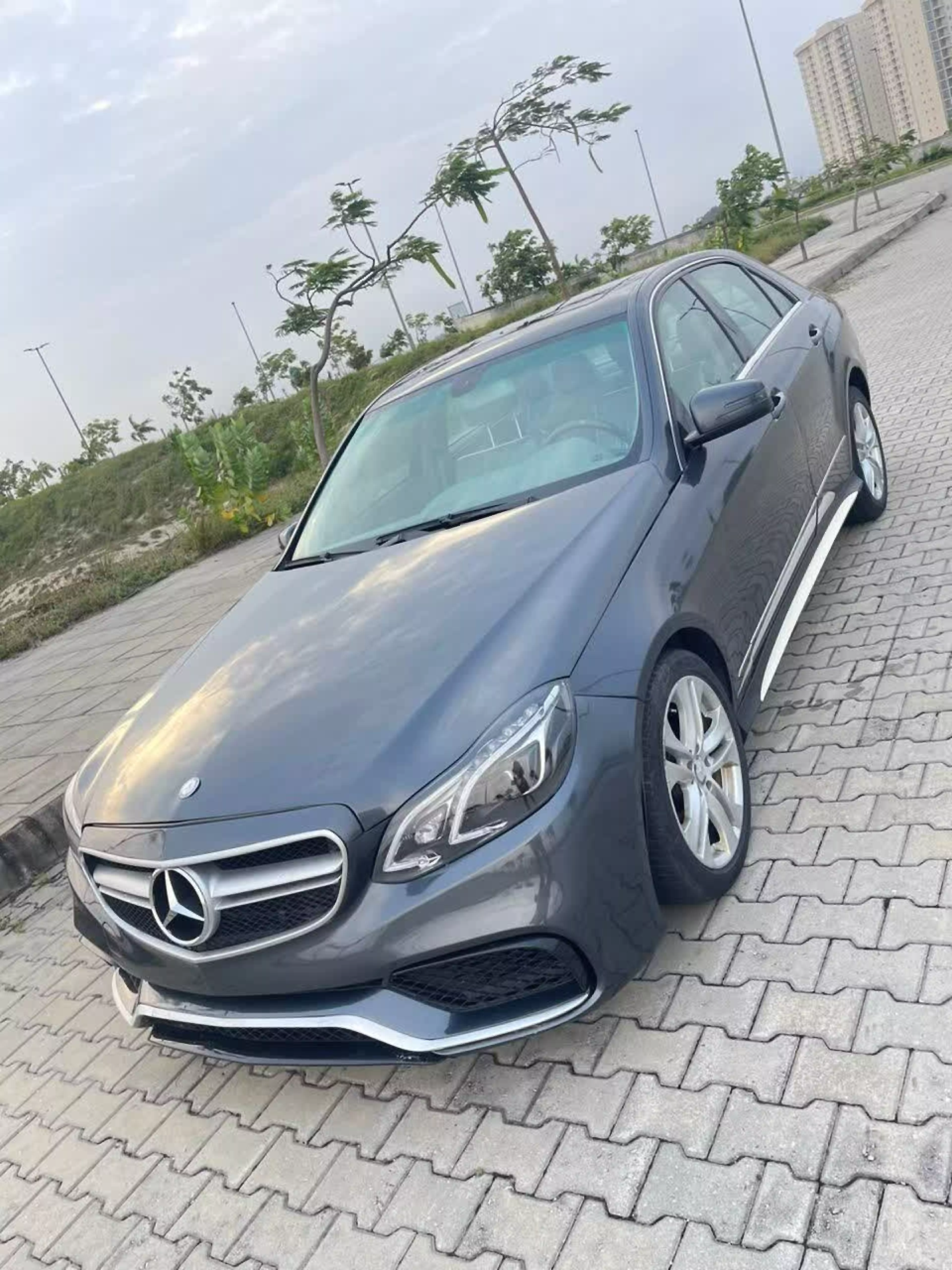 Mercedes-Benz E 350 - 2011