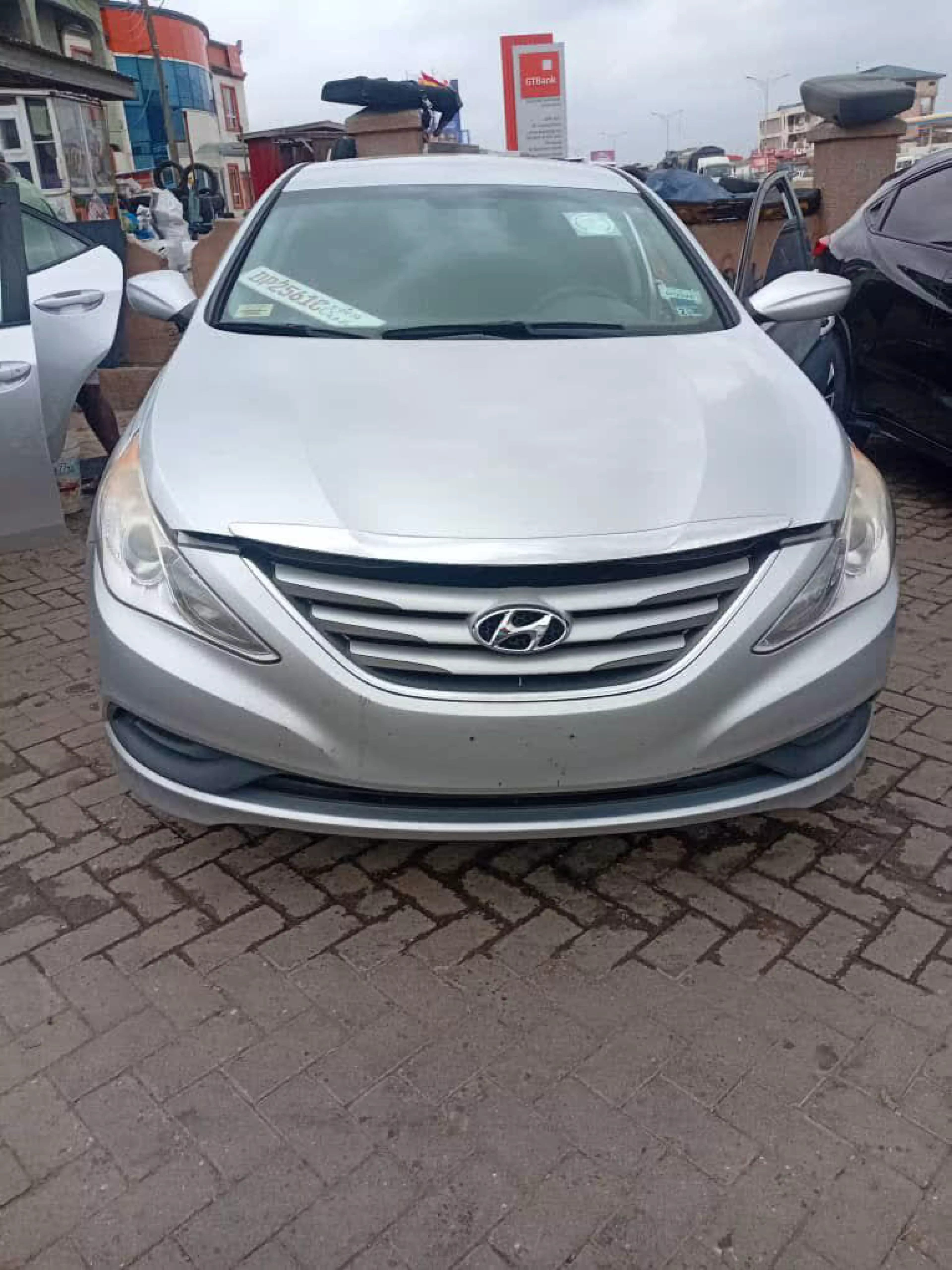 Hyundai Sonata - 2014