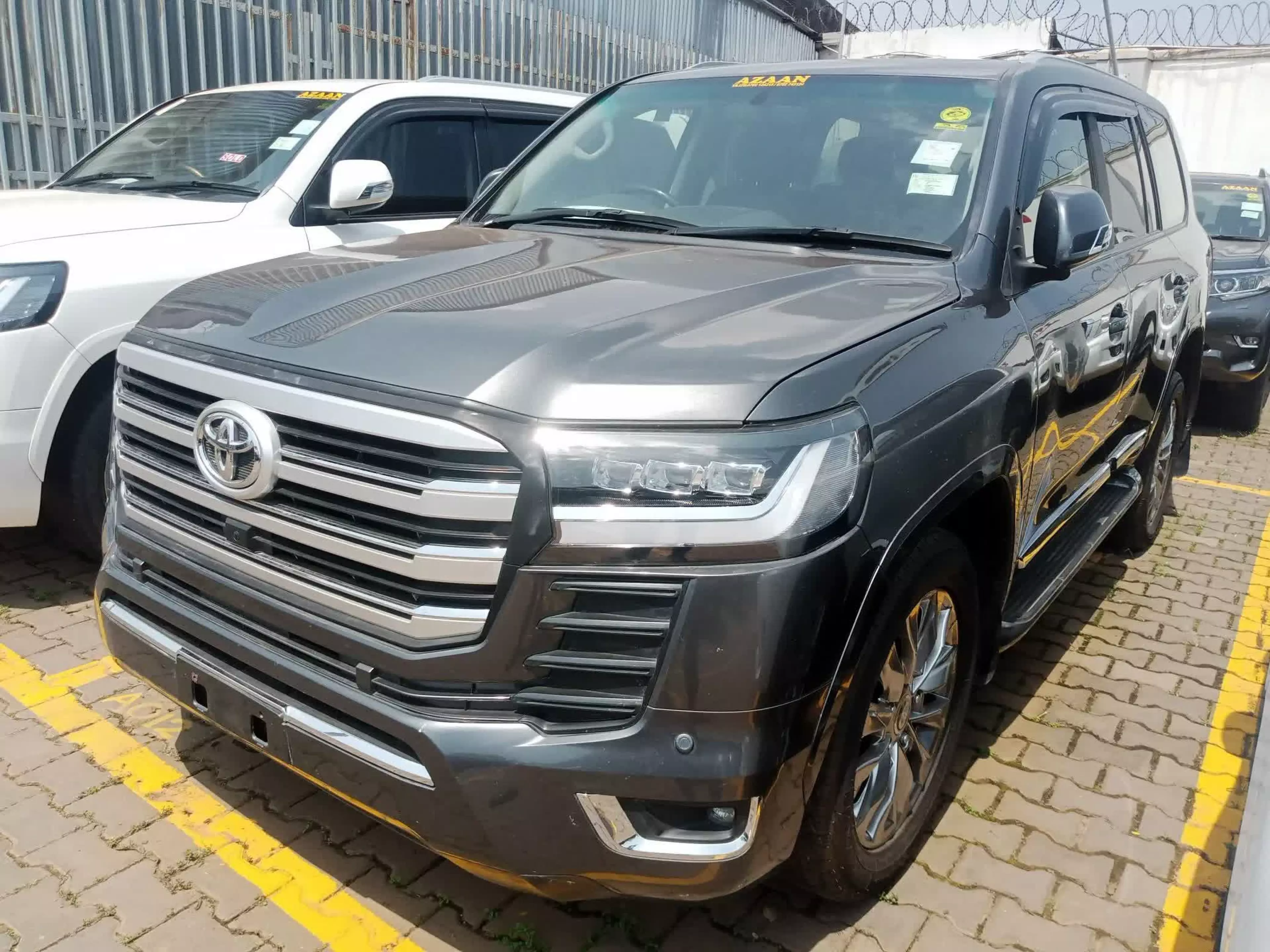 Toyota Landcruiser  V8 - 2014