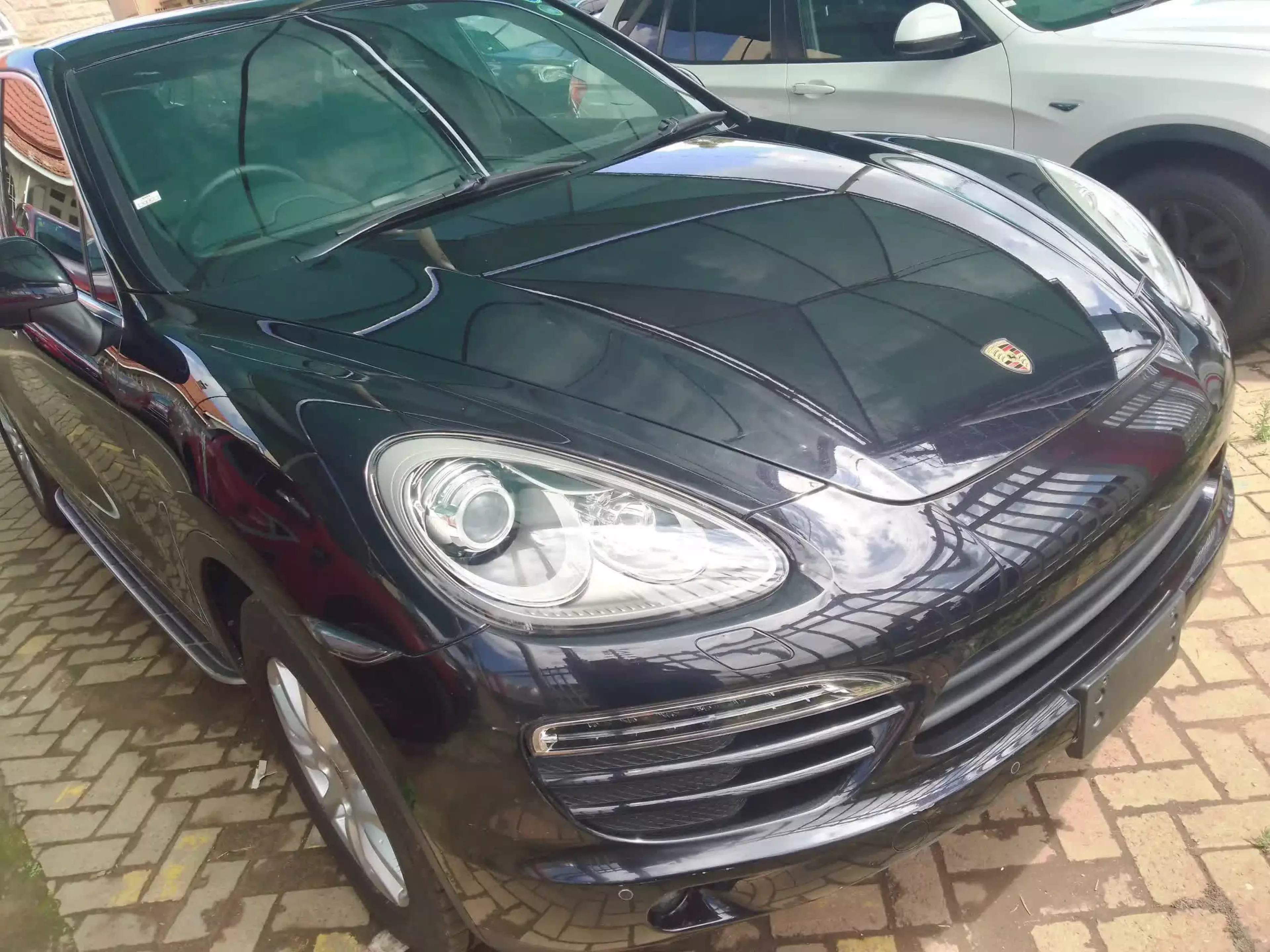 PORSCHE Cayenne - 2014