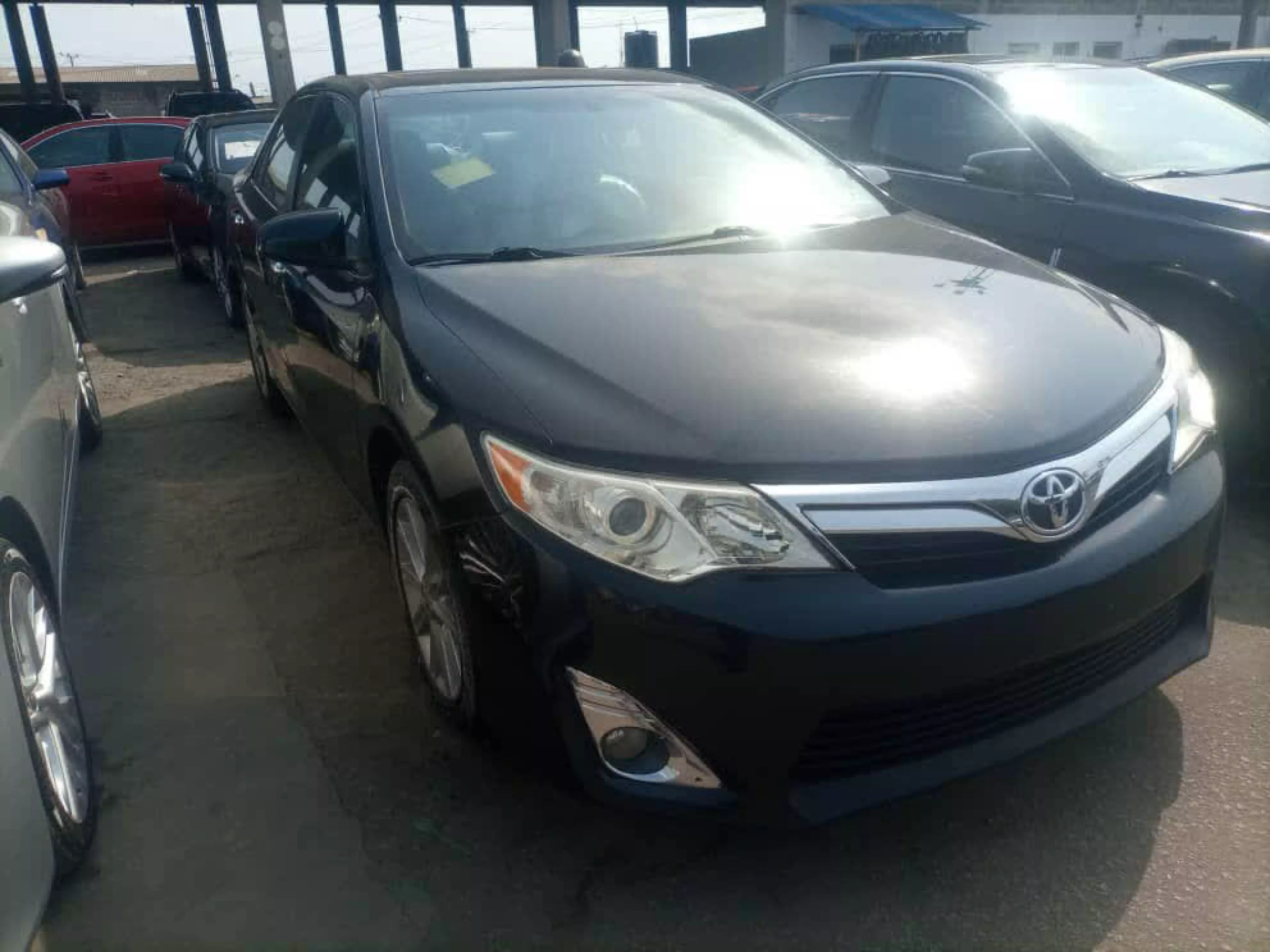 Toyota Camry - 2012
