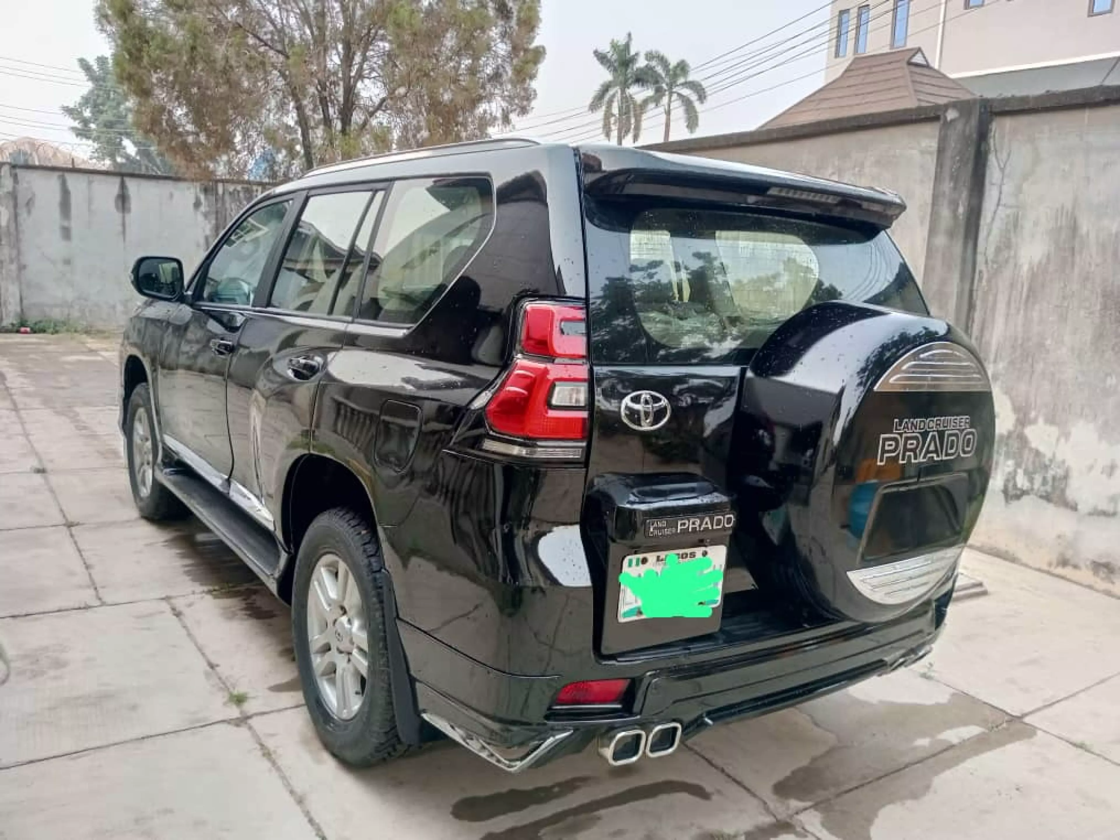 Toyota Landcruiser Prado   - 2010