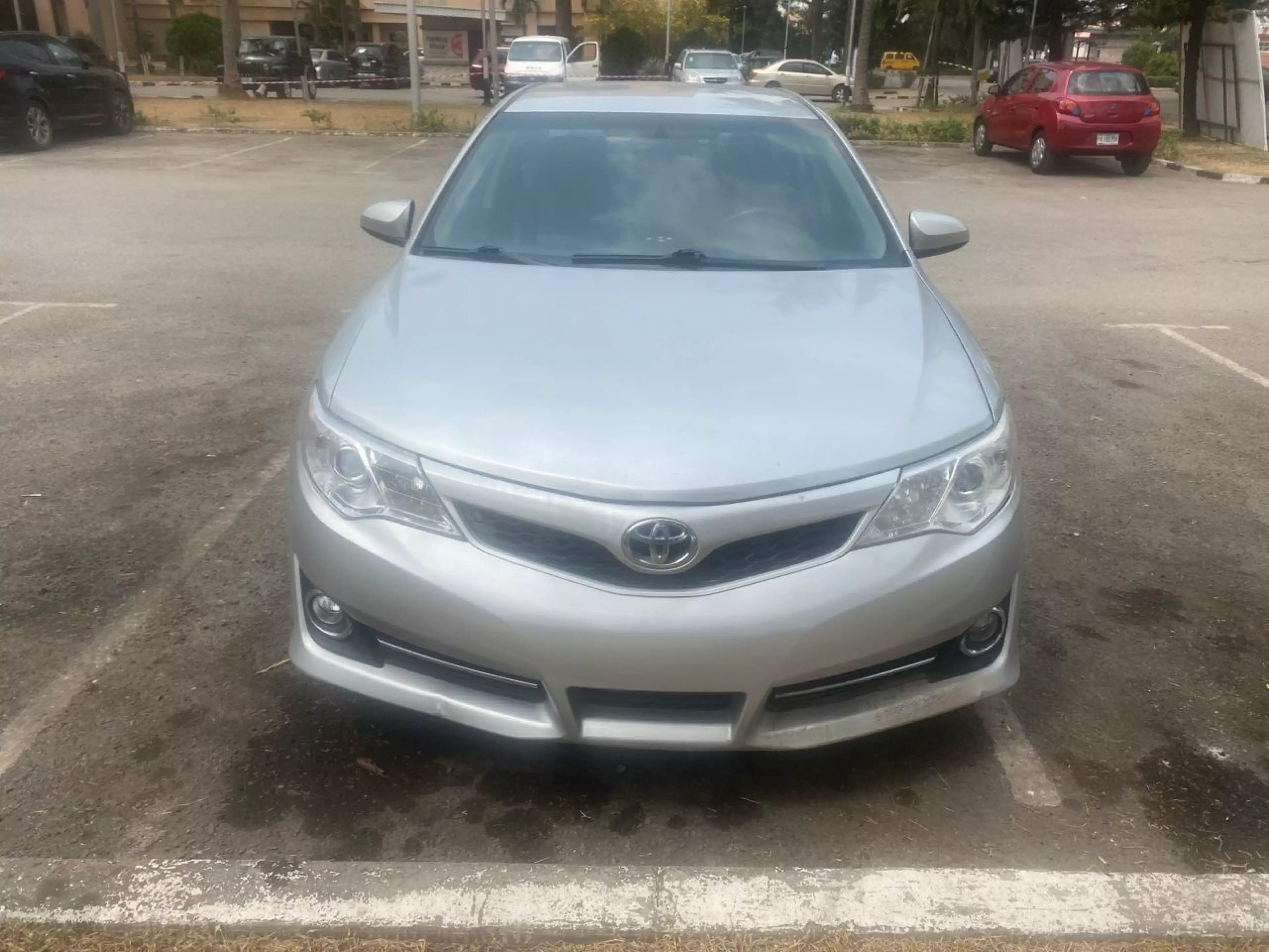 Toyota Camry - 2012