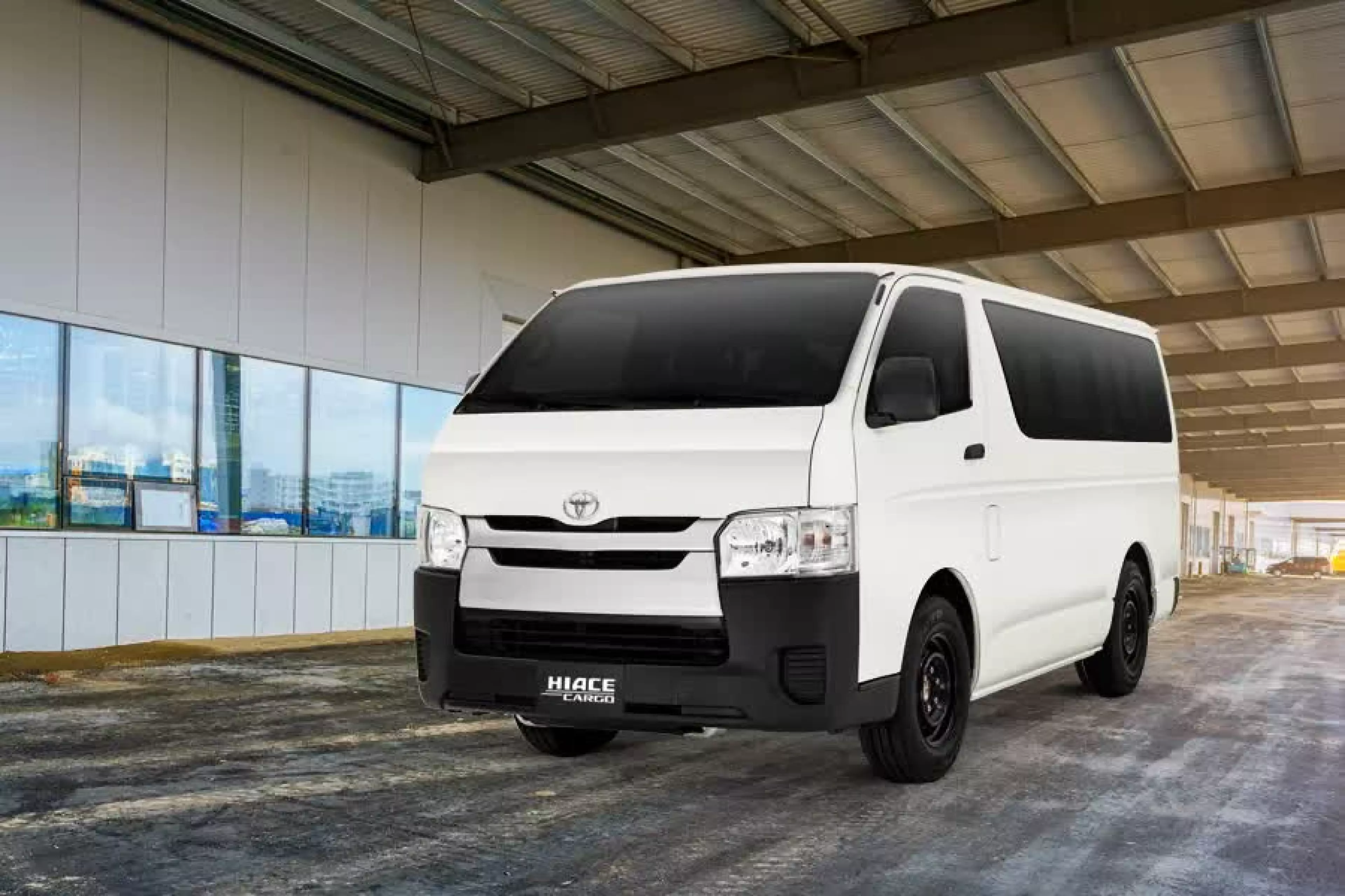 Toyota Hiace - 2022